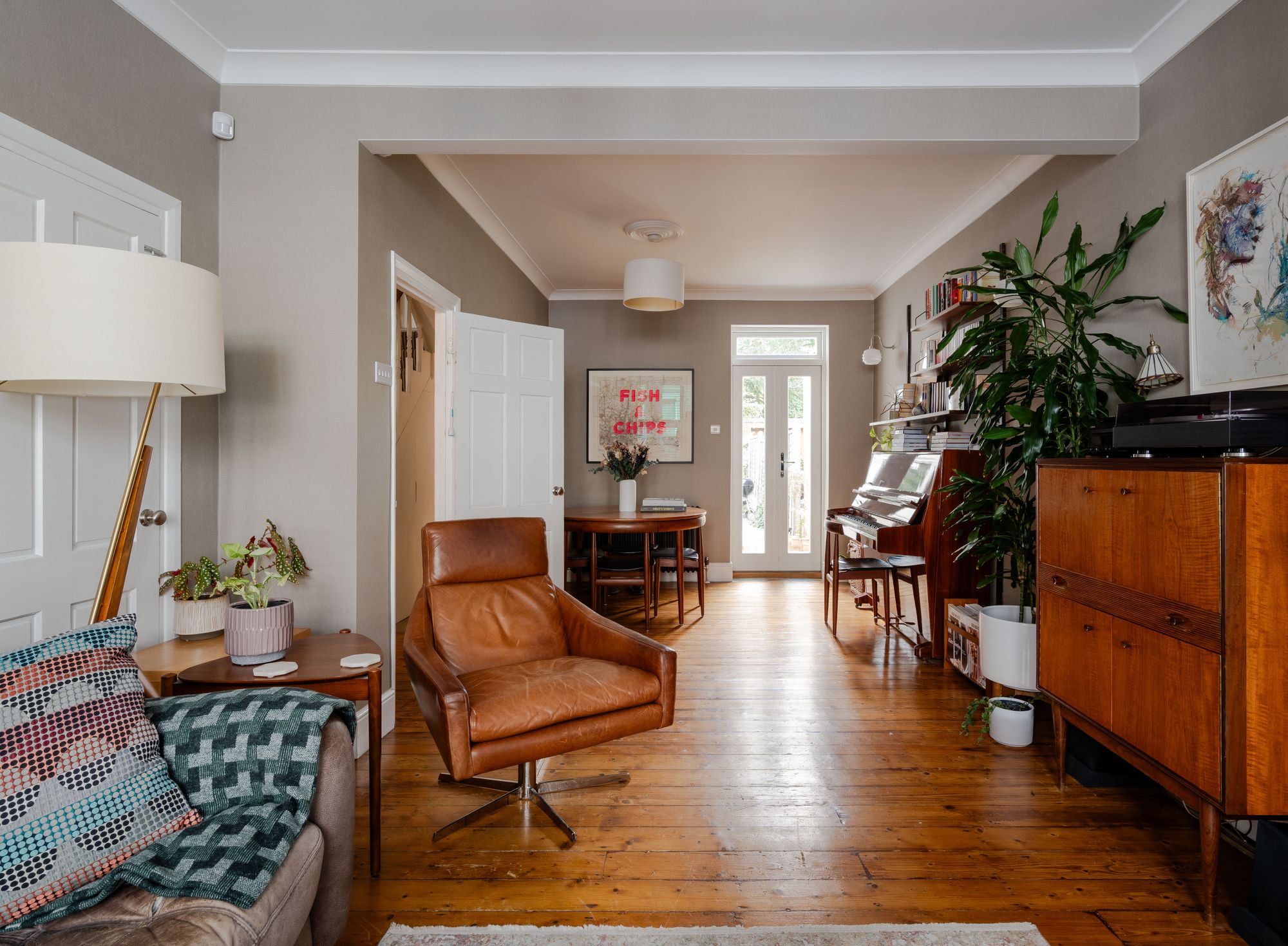 3 bed terraced house for sale in Melford Road, Leytonstone, London, E11  - Property Image 2