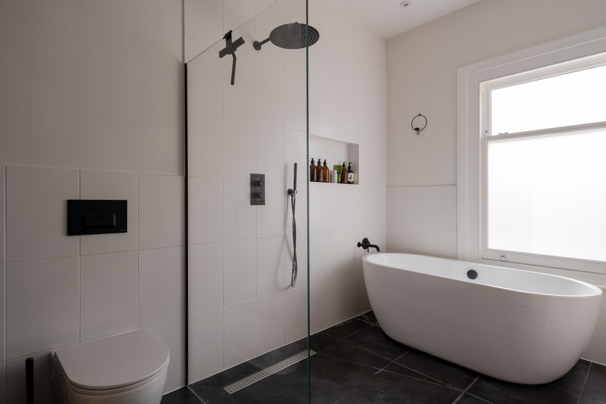 3 bed mid-terraced house for sale in Selby Road, Leytonstone, London, E11  - Property Image 17