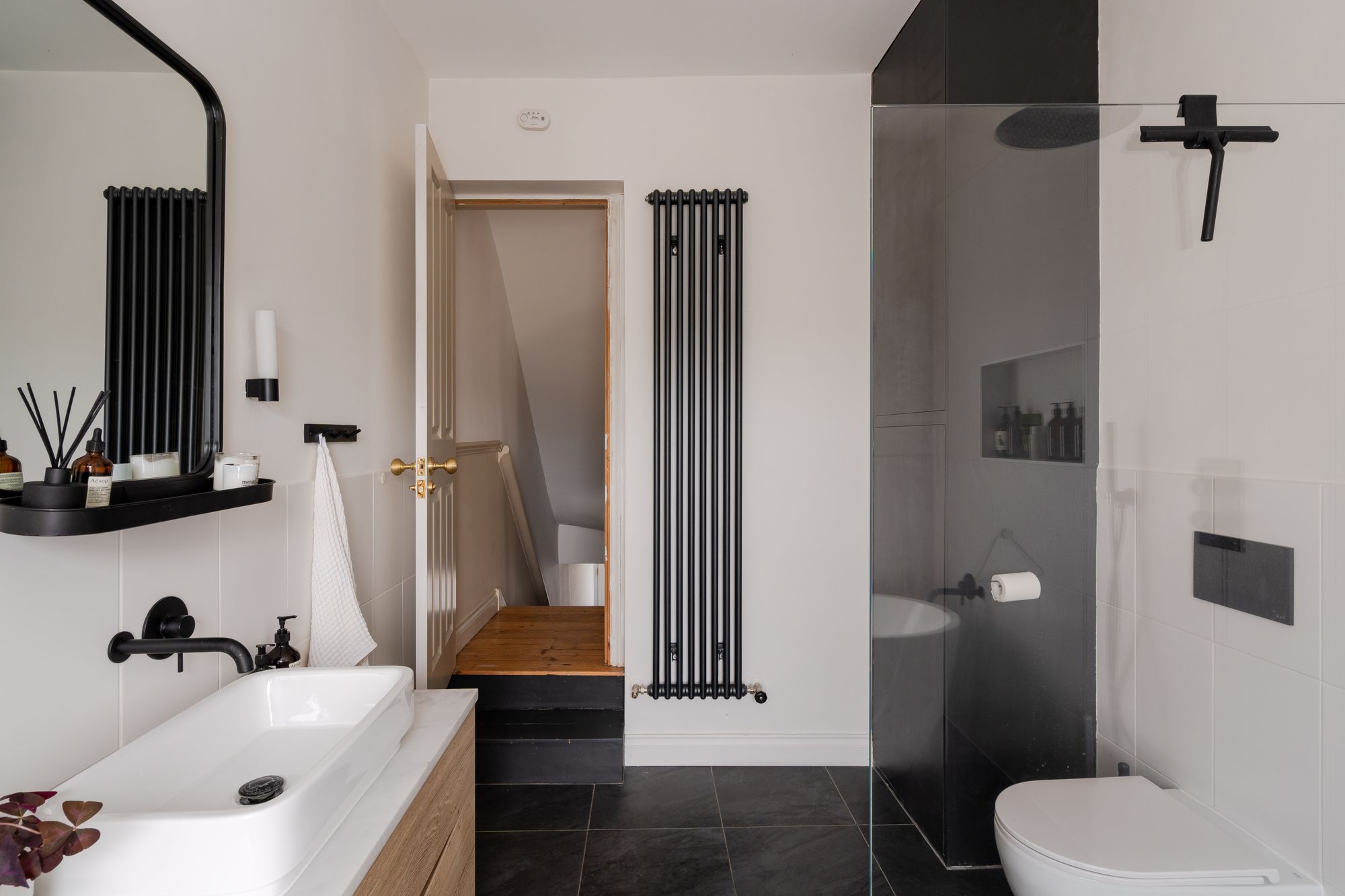 3 bed mid-terraced house for sale in Selby Road, Leytonstone, London, E11  - Property Image 19