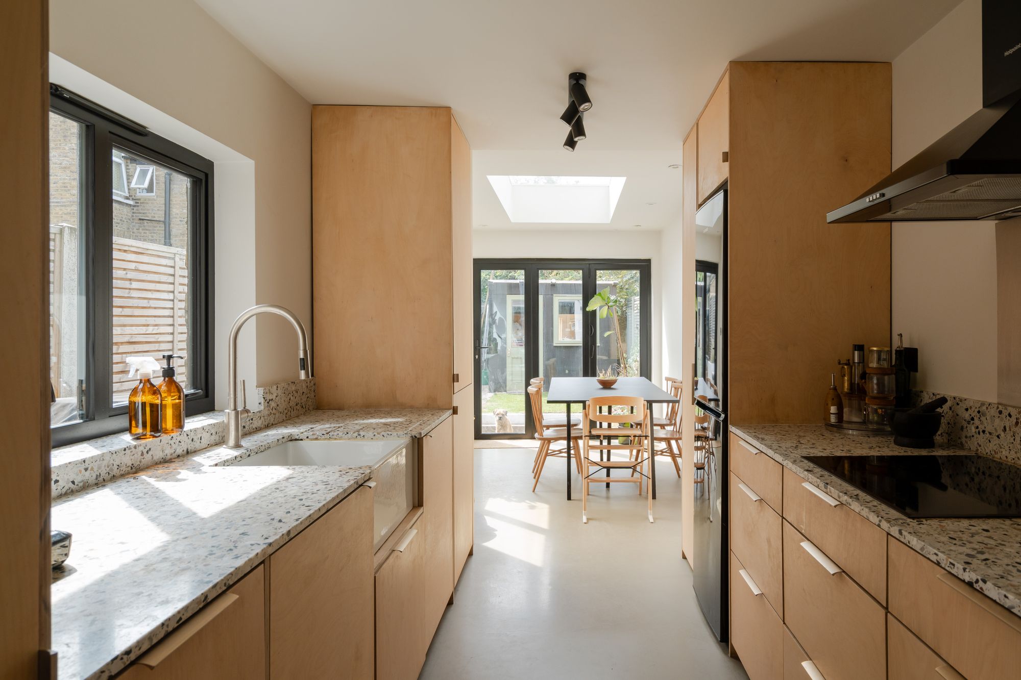 3 bed mid-terraced house for sale in Selby Road, Leytonstone, London, E11  - Property Image 8