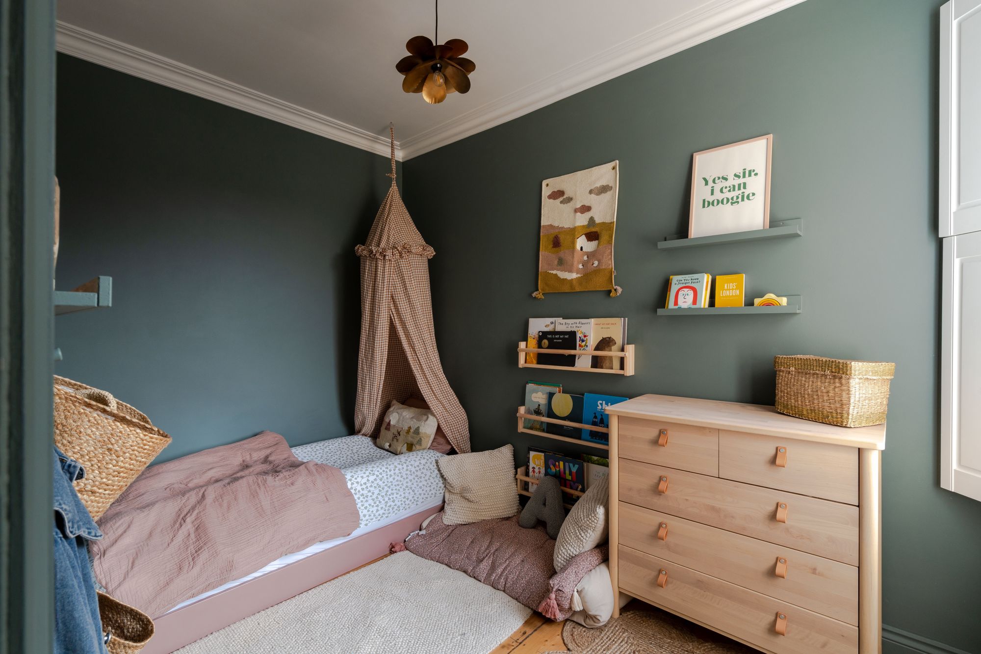 3 bed mid-terraced house for sale in Selby Road, Leytonstone, London, E11  - Property Image 20