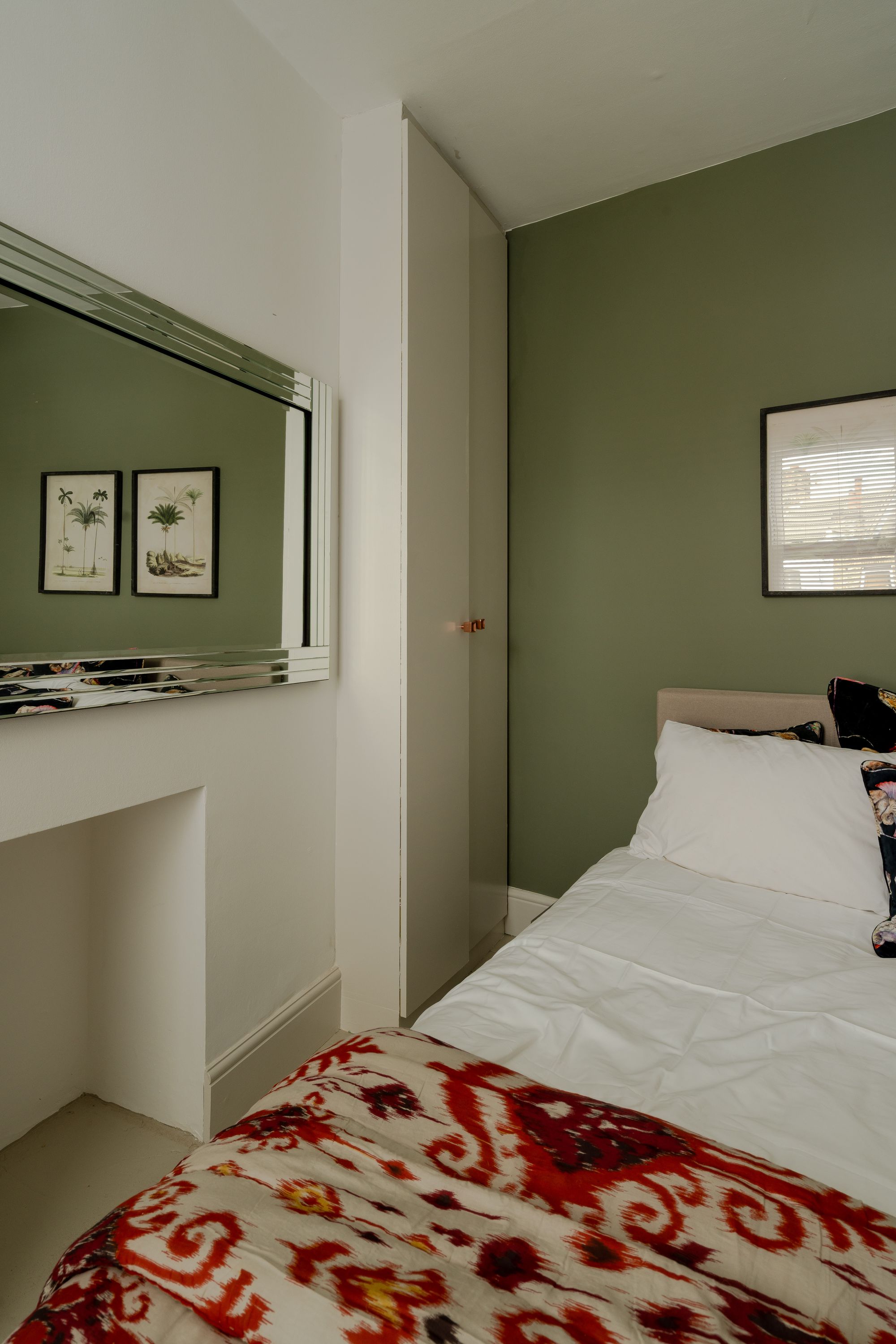 3 bed terraced house for sale in Grove Green Road, Leytonstone, London, E11  - Property Image 23