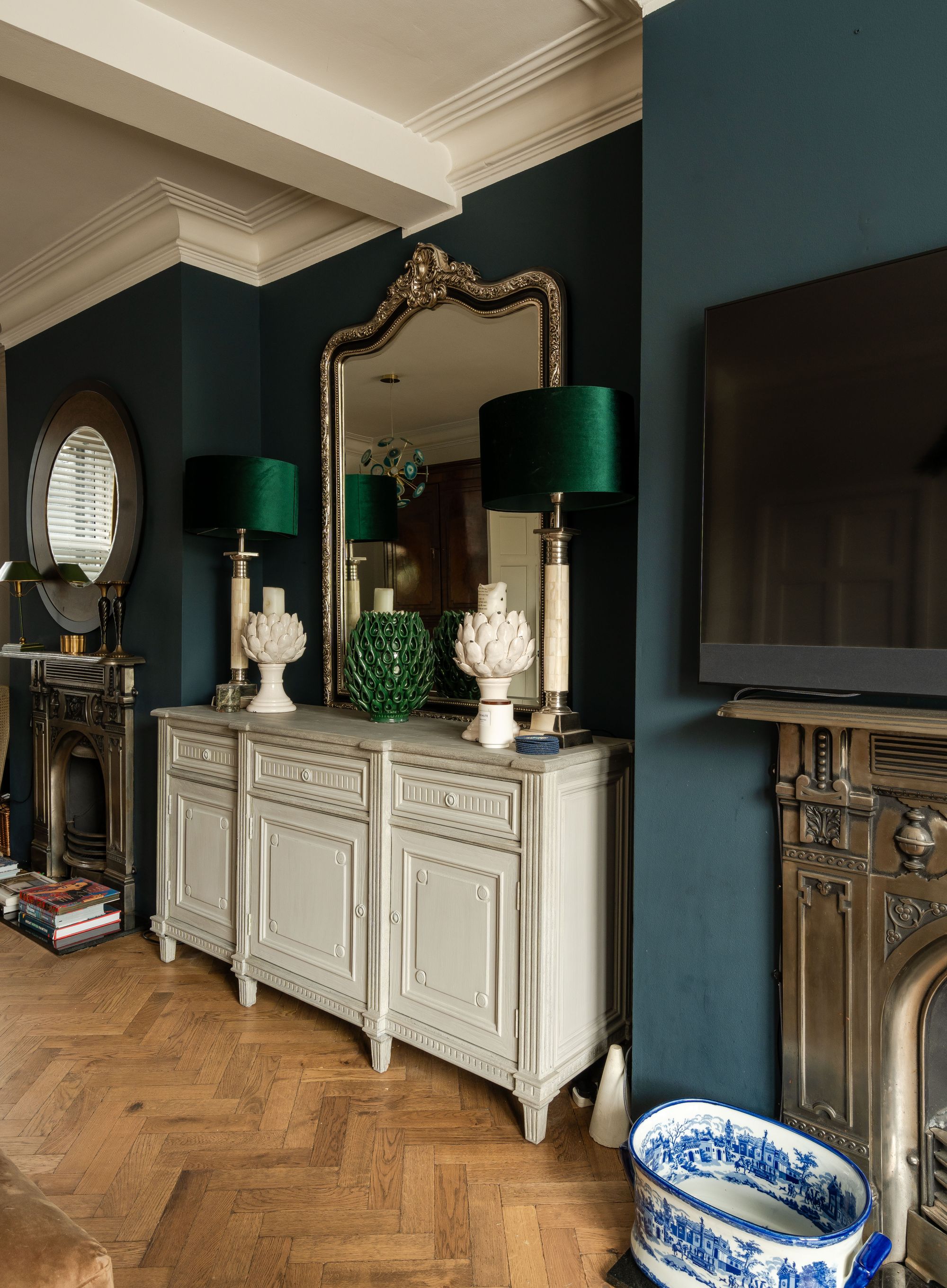 3 bed terraced house for sale in Grove Green Road, Leytonstone, London, E11  - Property Image 5