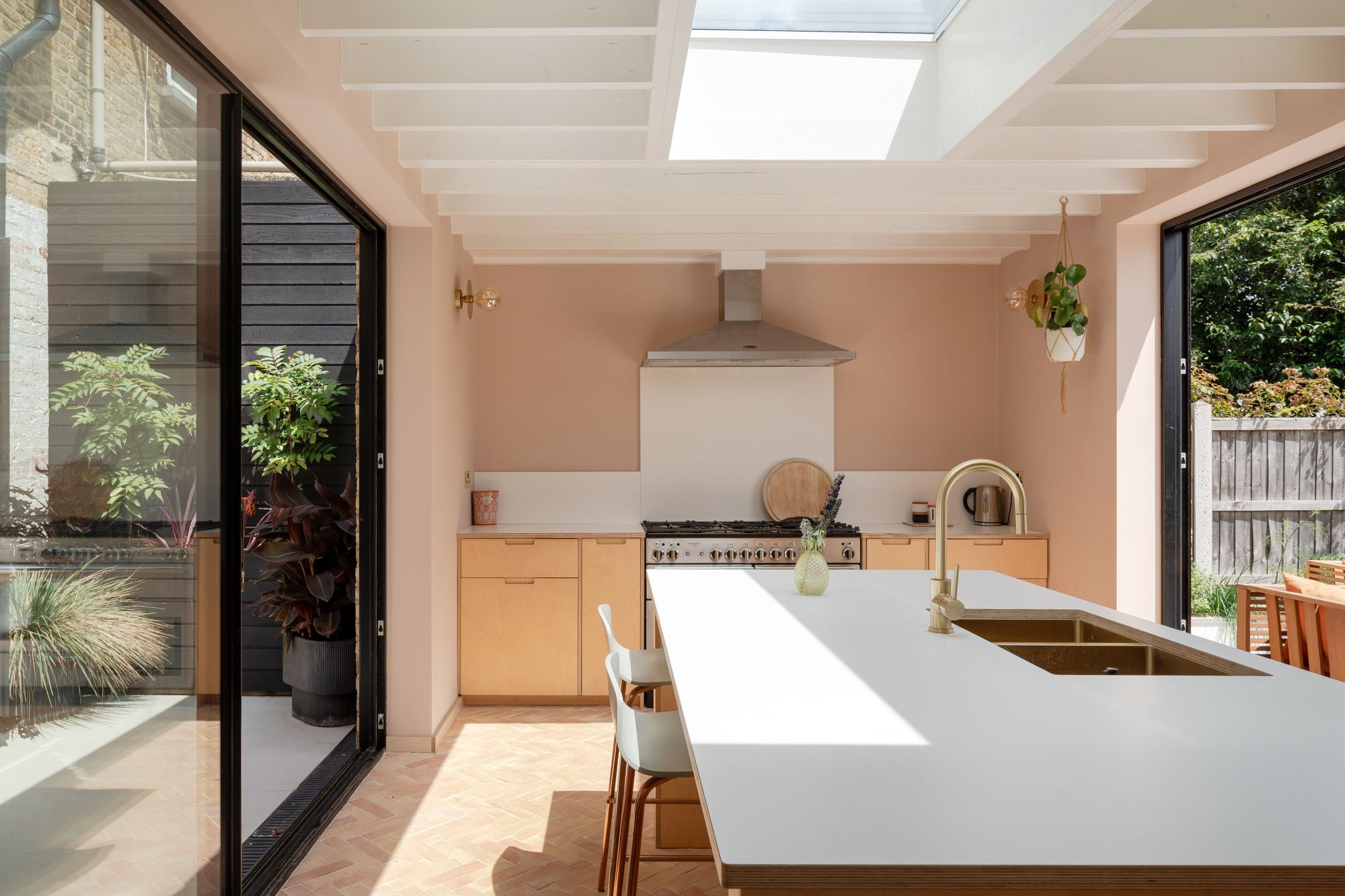 6 bed terraced house for sale in Forest Drive East, Upper Leytonstone, London, E11 - Property Image 23