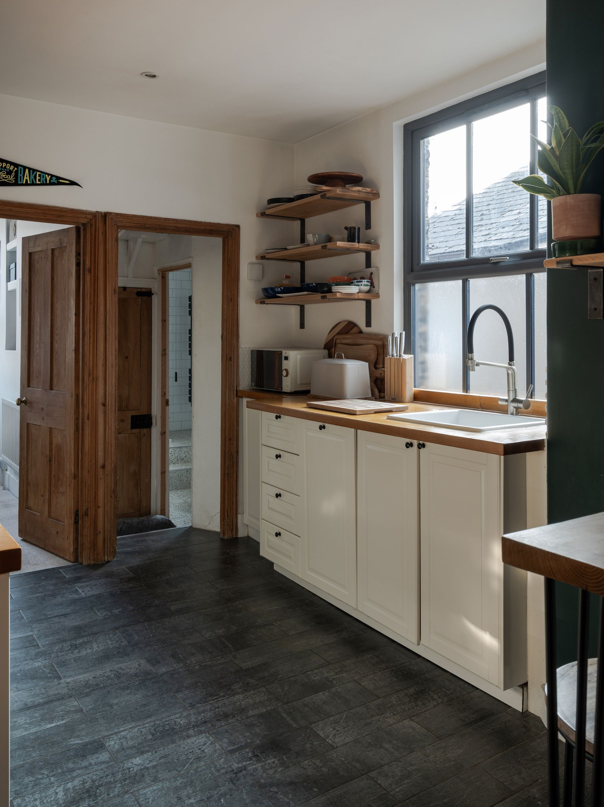 2 bed maisonette for sale in Twickenham Road, Leytonstone, London, E11  - Property Image 17