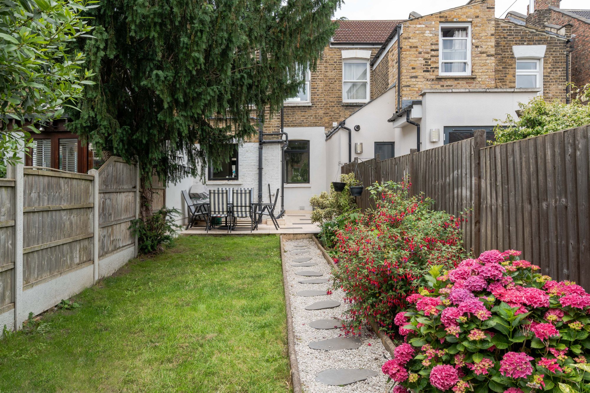 2 bed terraced house for sale in Farmer Road, Leyton, London, E10  - Property Image 29