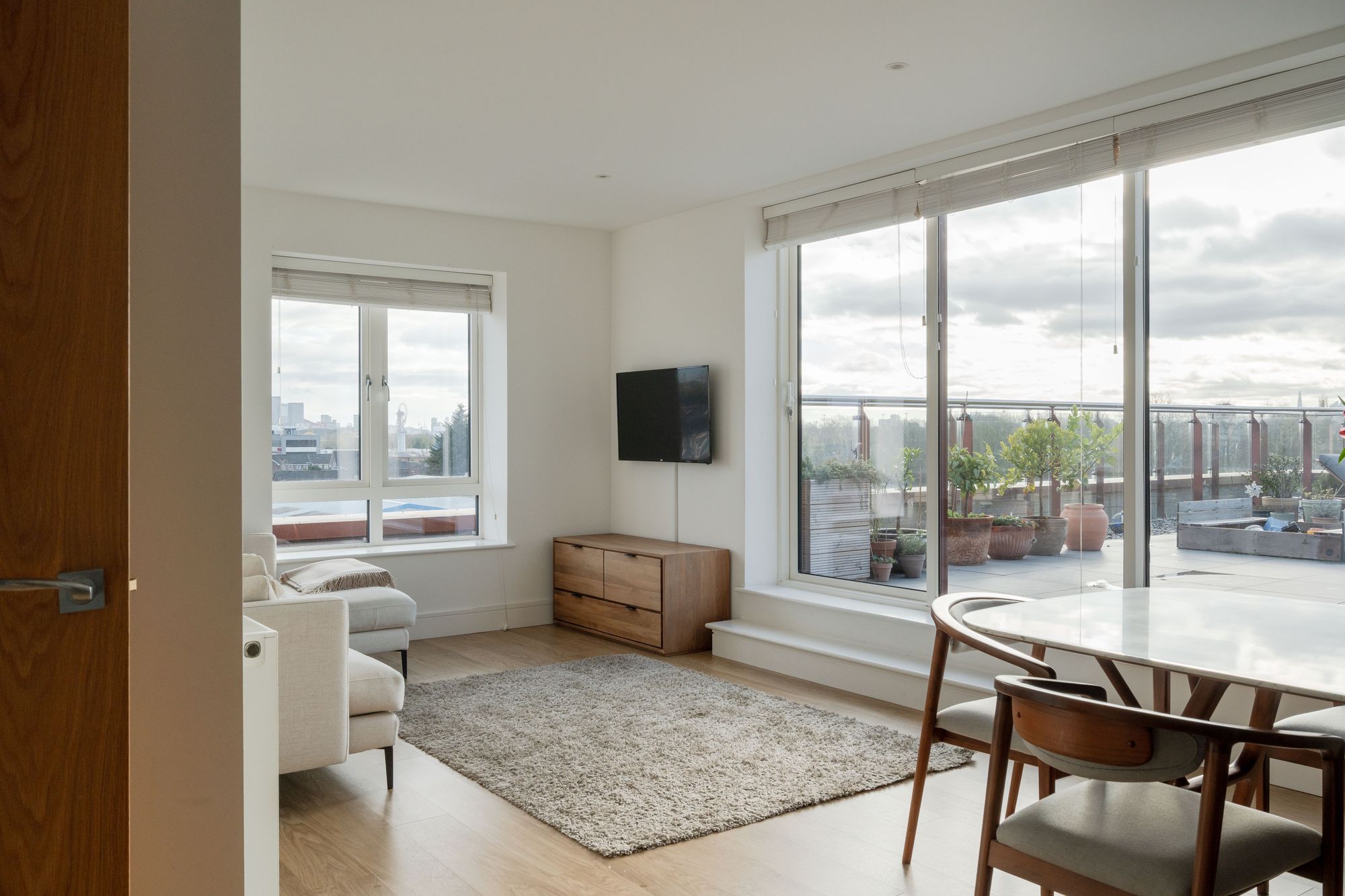 3 bed apartment for sale in Tallack Road, Leyton, London, E10  - Property Image 8