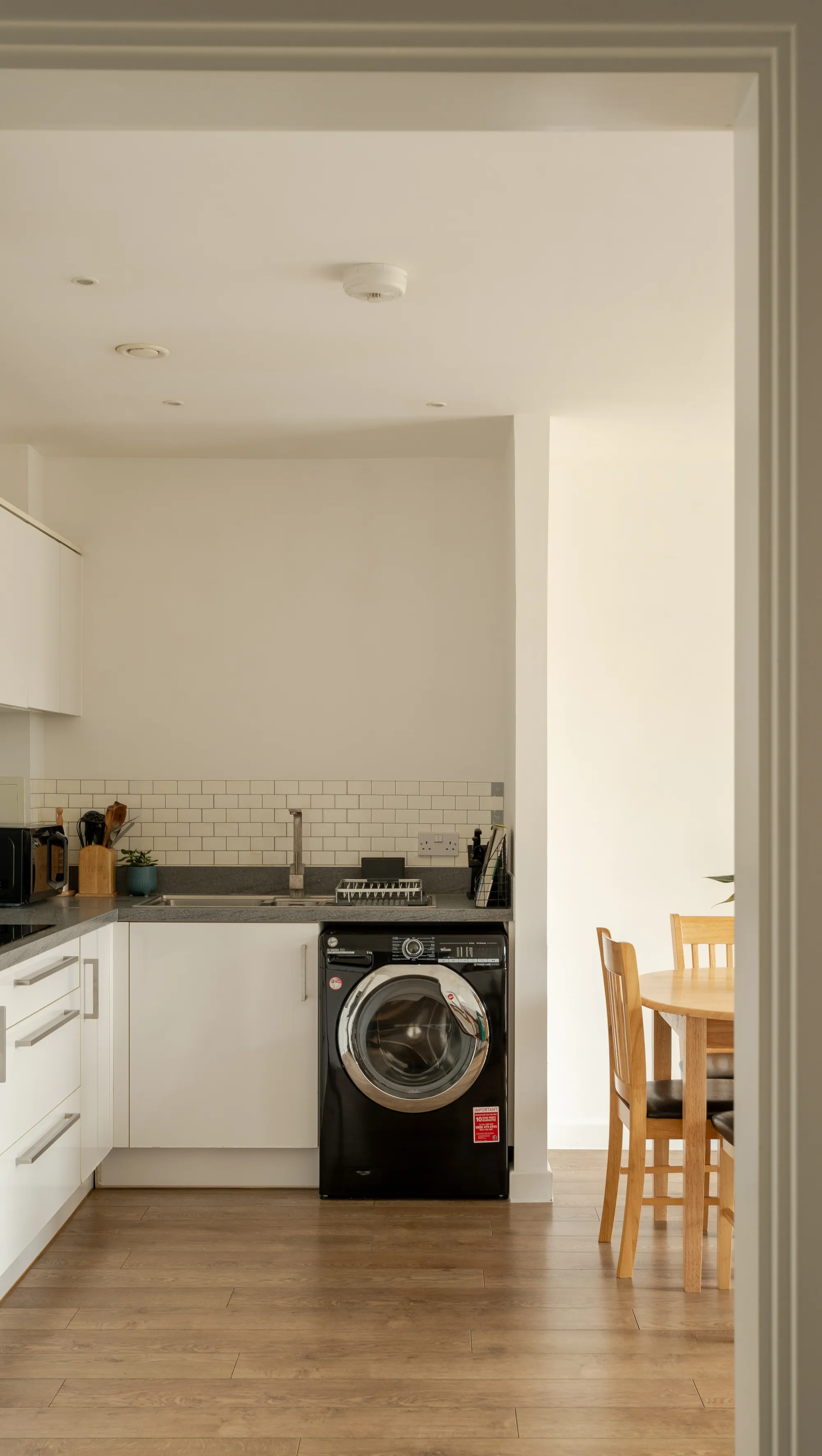 2 bed apartment for sale in Hainault Road, Upper Leytonstone  - Property Image 7