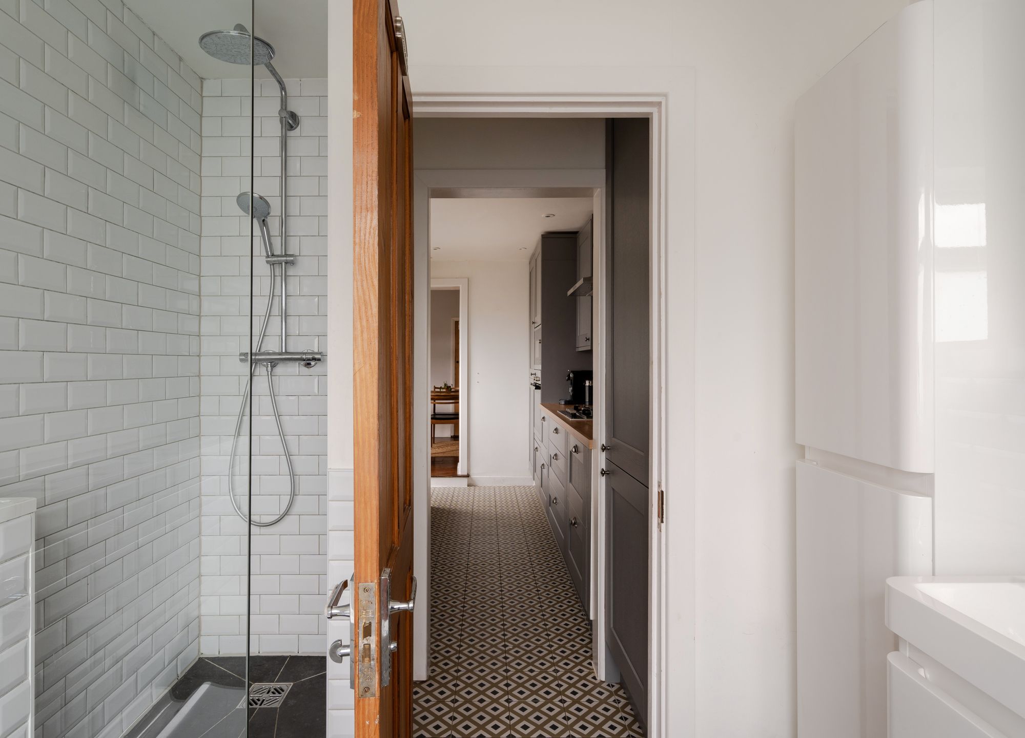 2 bed mid-terraced house for sale in Trumpington Road, Forest Gate, London, E7 - Property Image 19