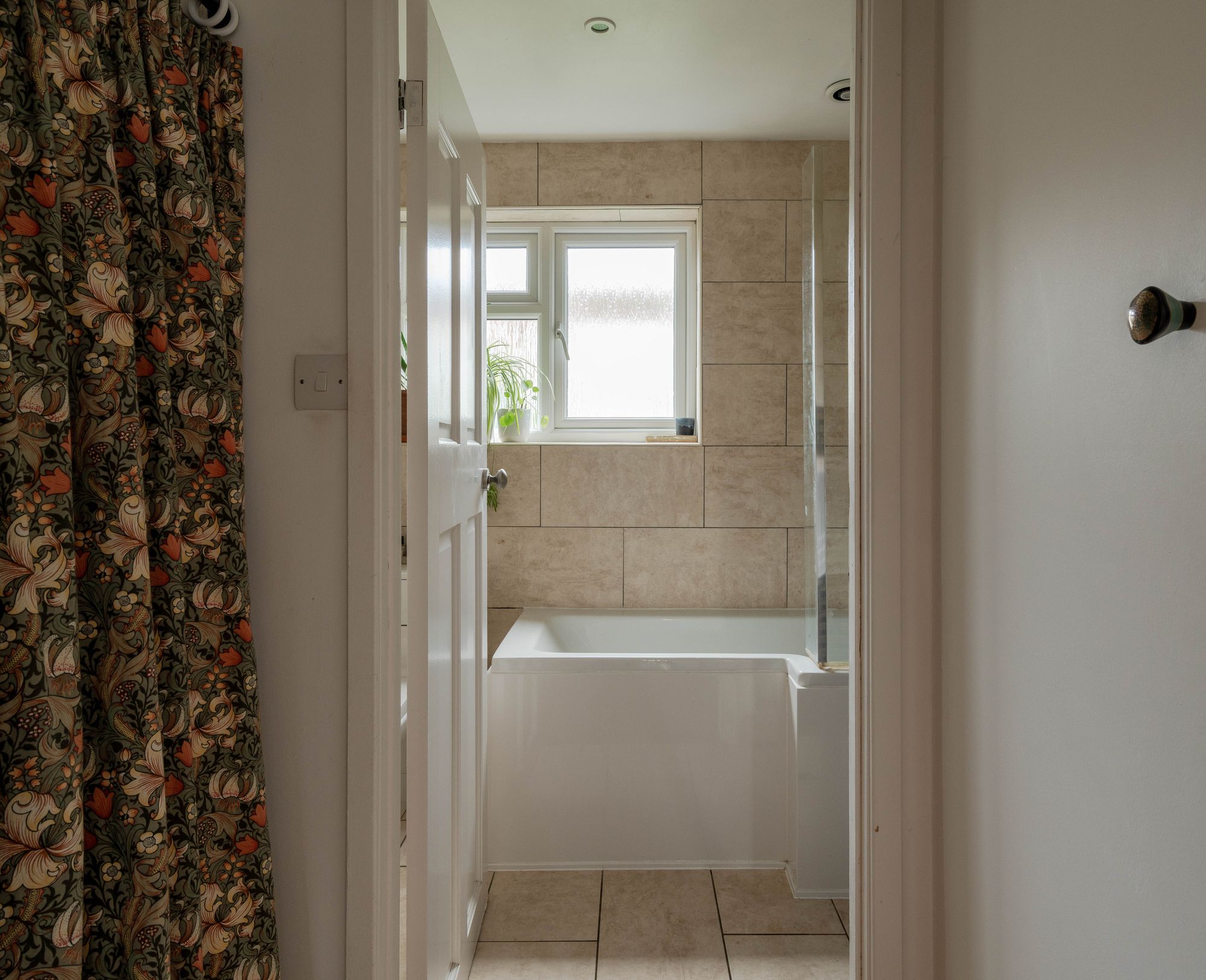 1 bed flat for sale in Napier Road, Leytonstone, London, E11  - Property Image 17