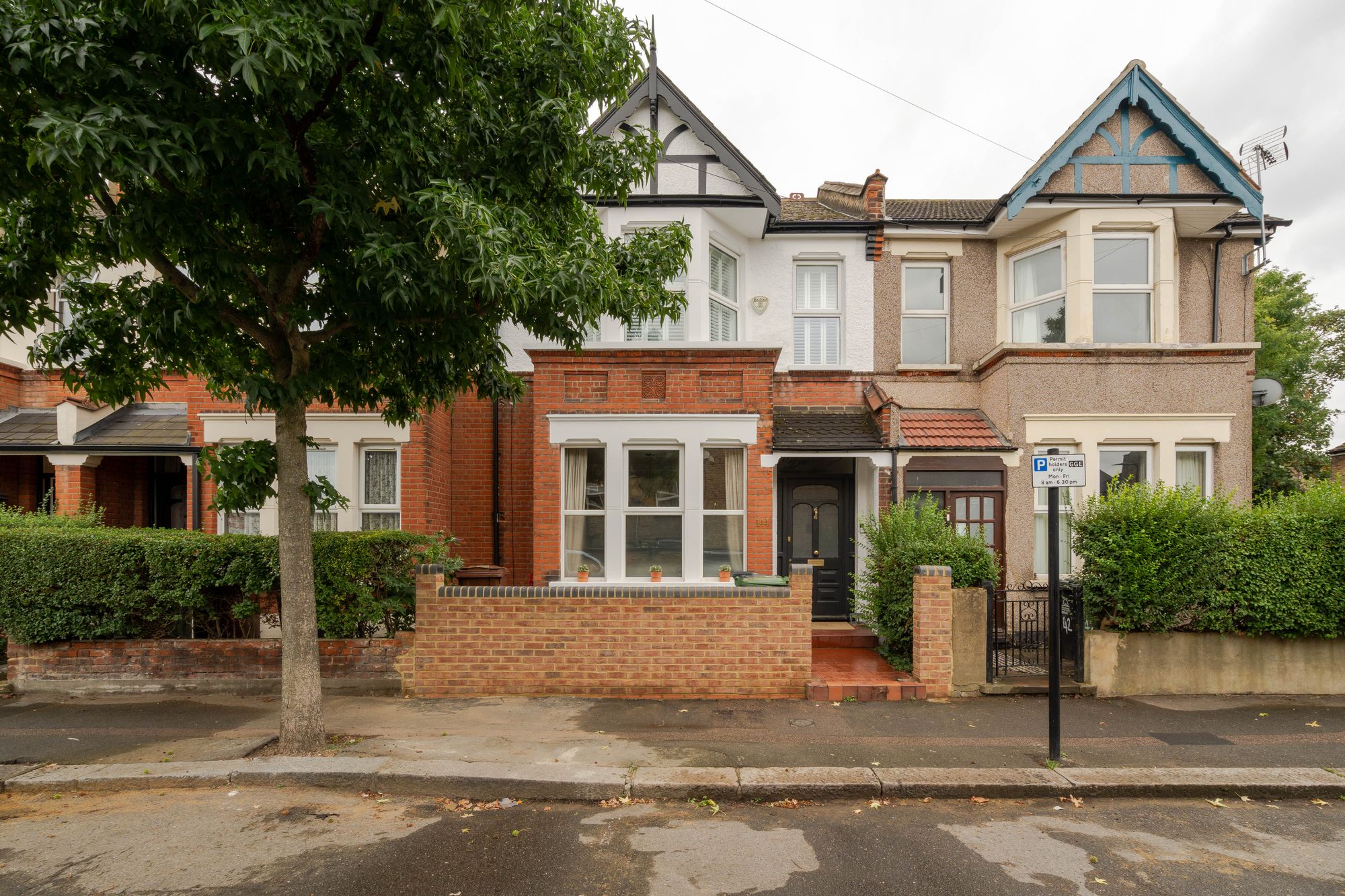 3 bed terraced house for sale in Twickenham Road, Leytonstone, London, E11 - Property Image 2