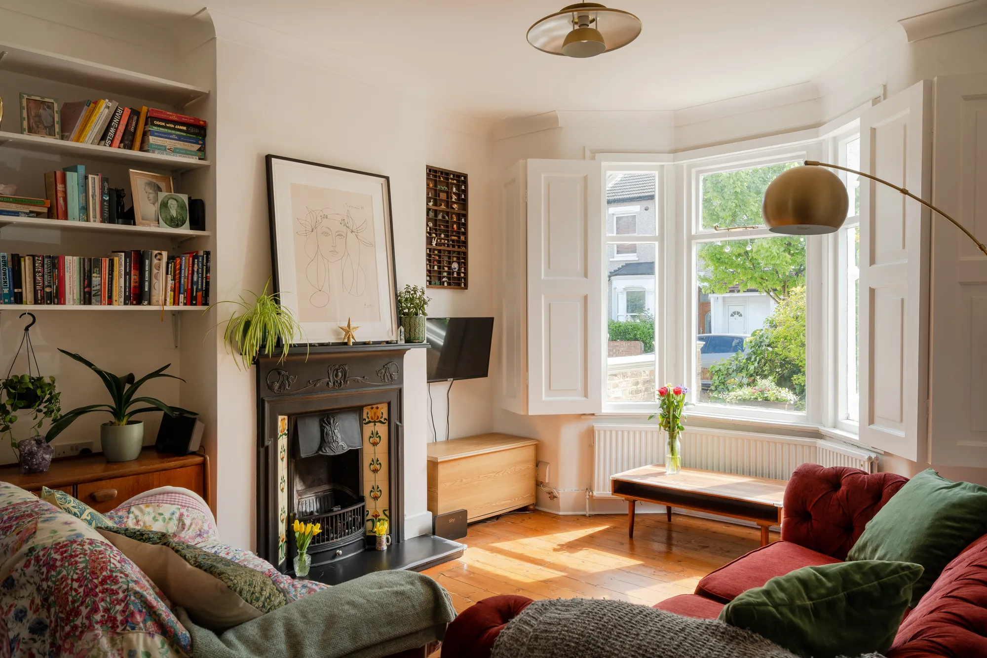 3 bed mid-terraced house for sale in Frith Road, Leytonstone - Property Image 1