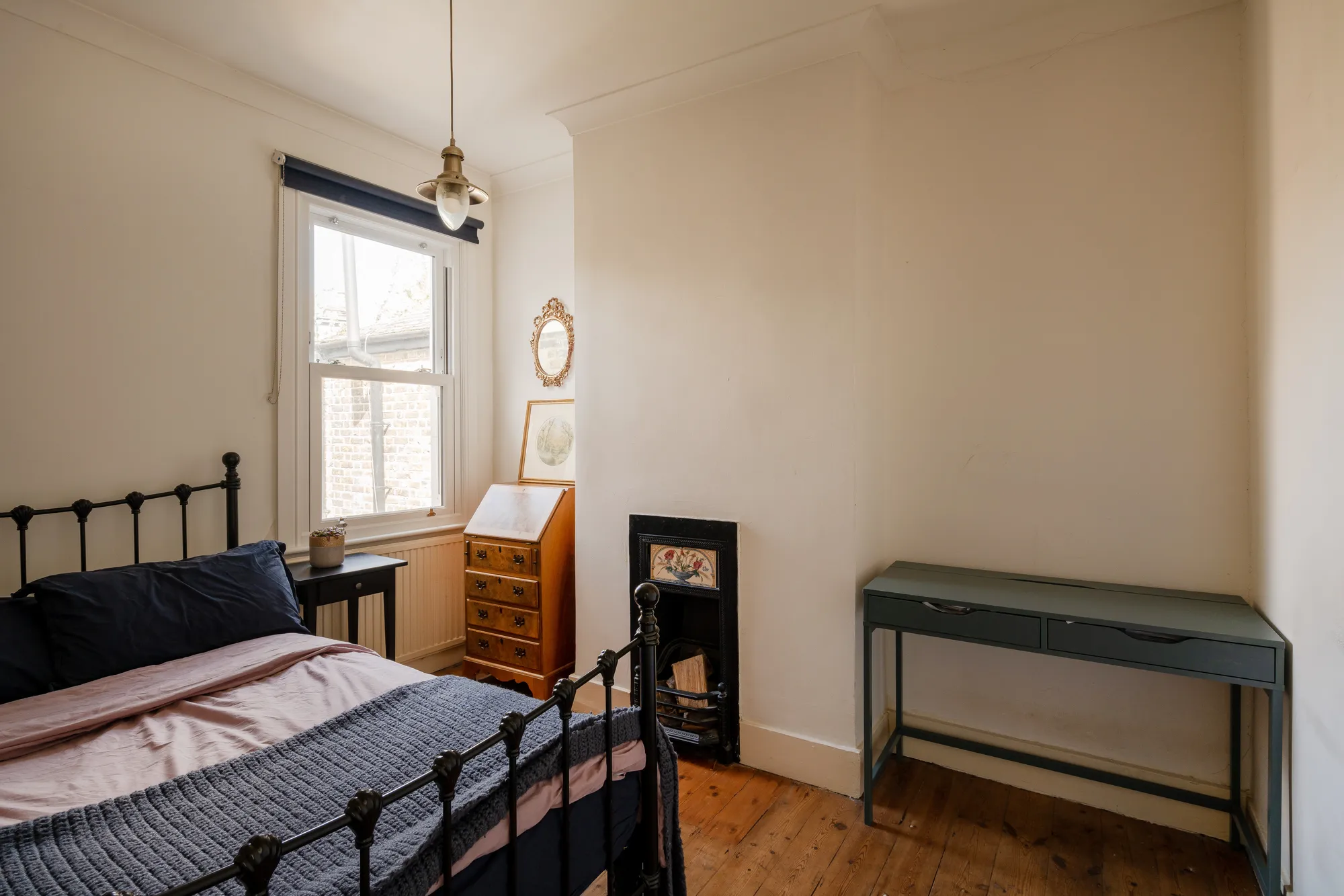 3 bed mid-terraced house for sale in Frith Road, Leytonstone  - Property Image 21