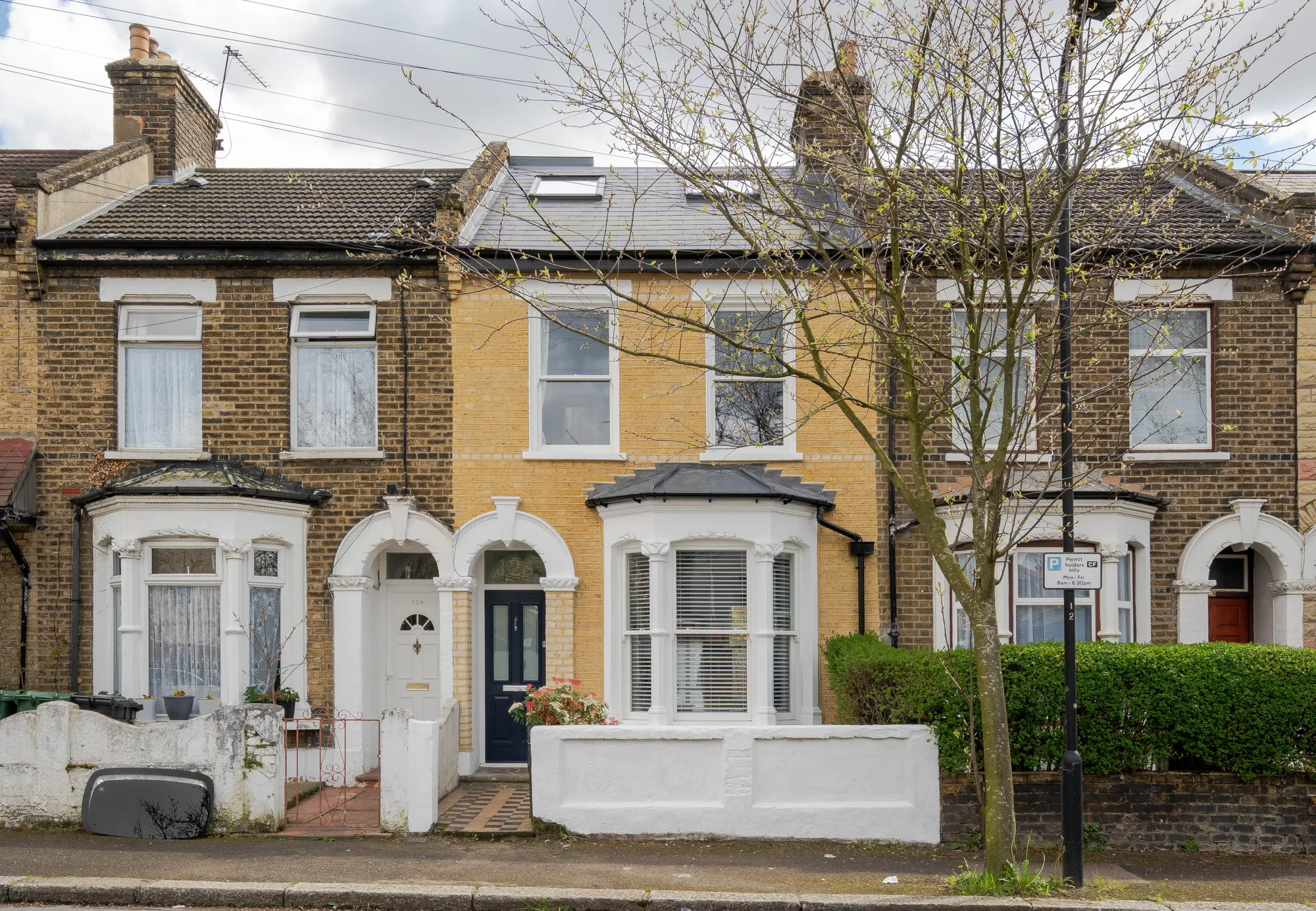 4 bed mid-terraced house for sale in Leslie Road, Leytonstone  - Property Image 2