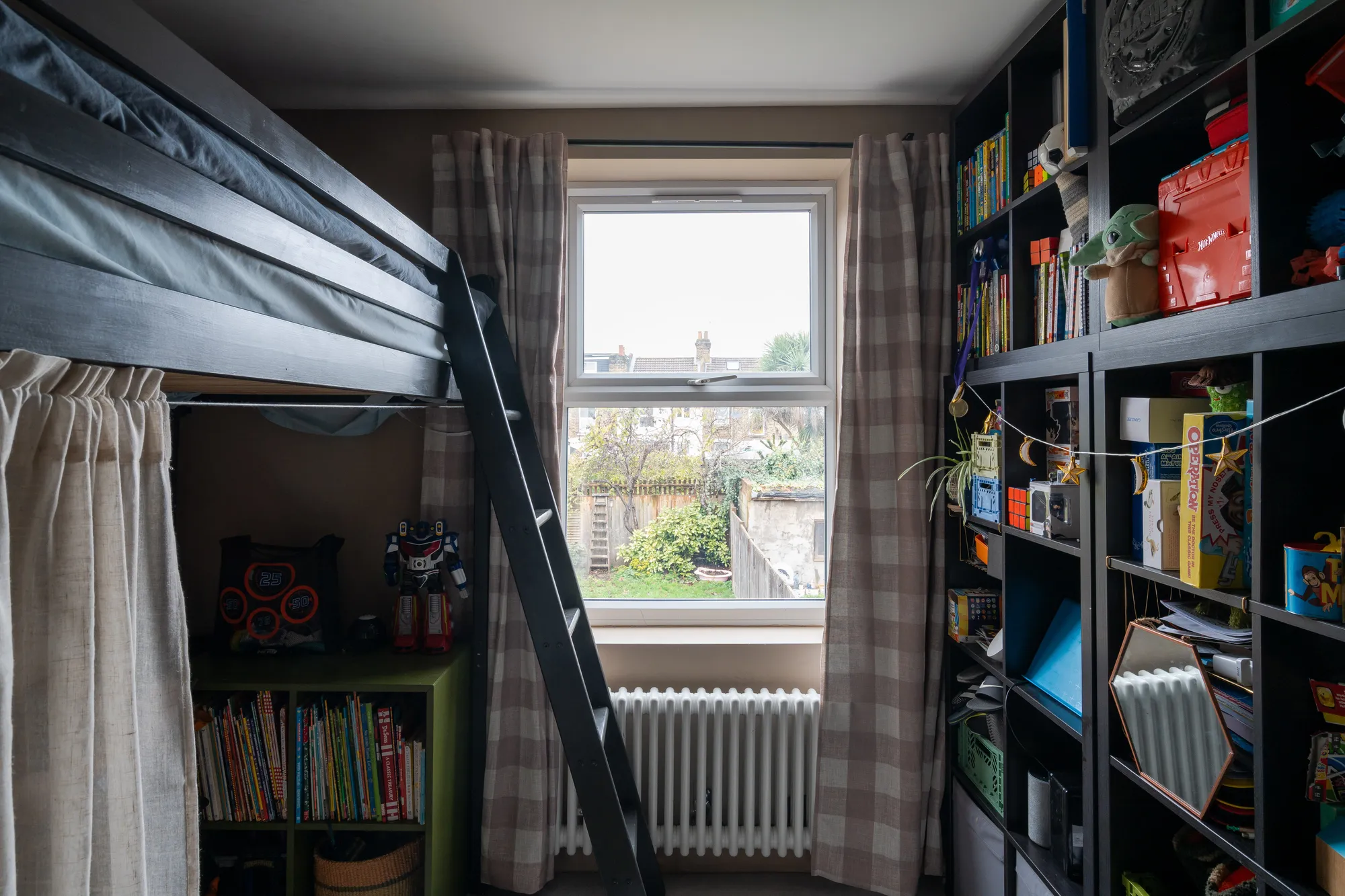 4 bed semi-detached house for sale in Amberley Road, Leyton  - Property Image 33