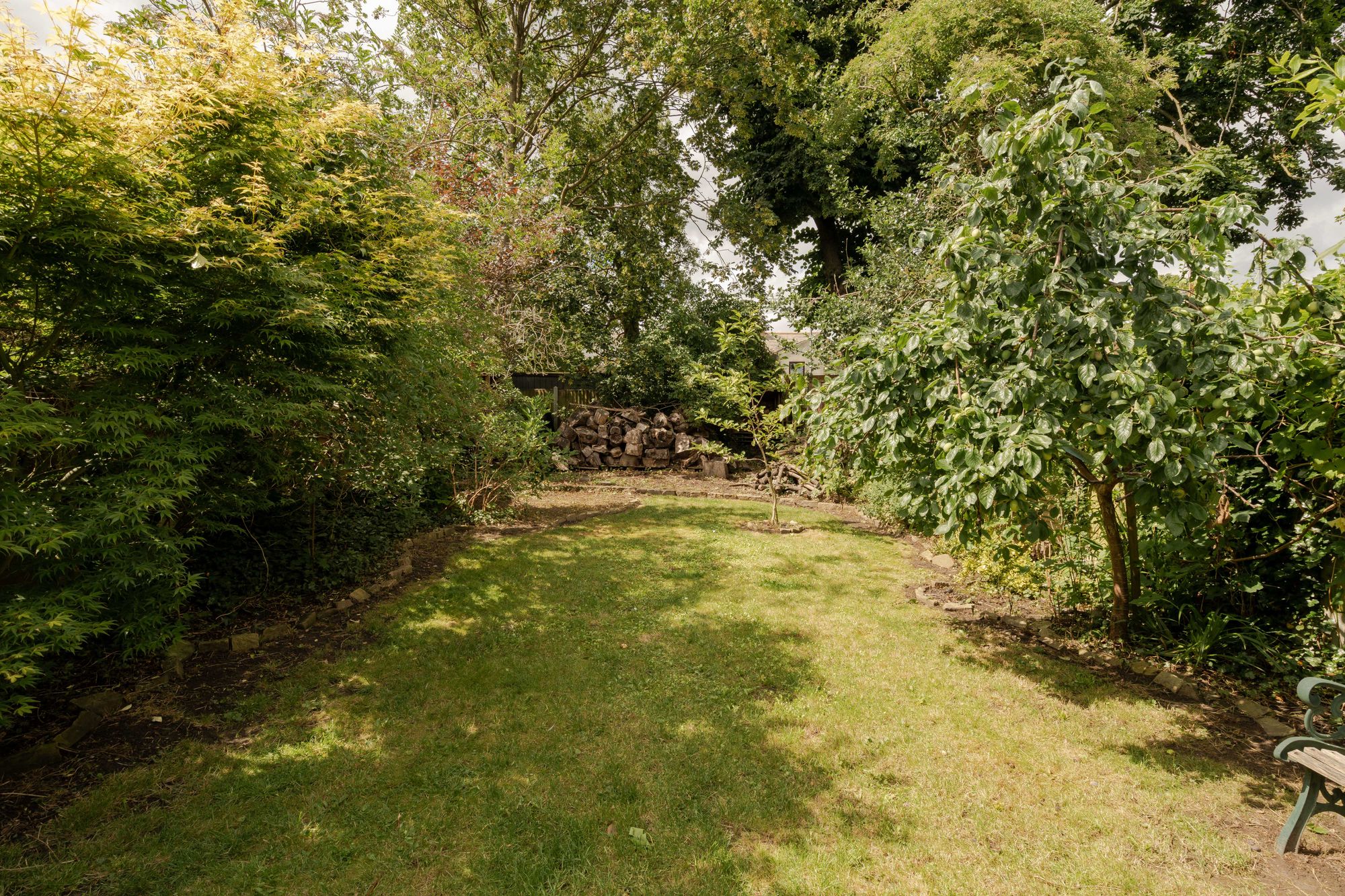 2 bed flat for sale in Hainault Road, Upper Leytonstone, London, E11  - Property Image 2