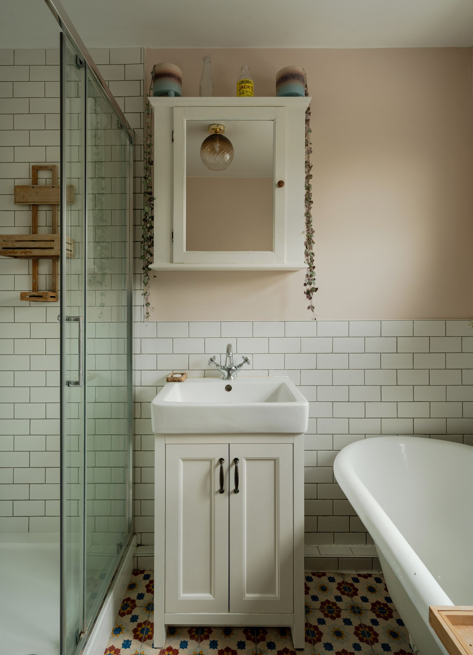 2 bed flat for sale in Hainault Road, Upper Leytonstone, London, E11  - Property Image 13