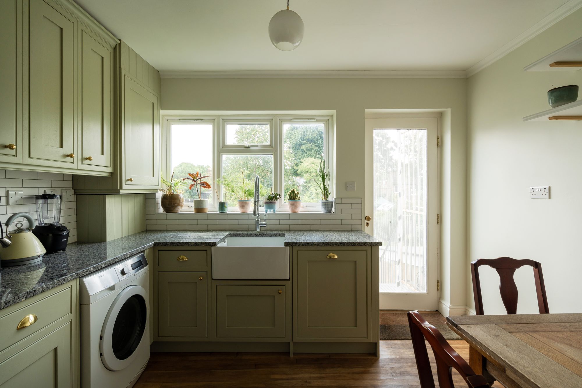 2 bed flat for sale in Hainault Road, Upper Leytonstone, London, E11  - Property Image 16