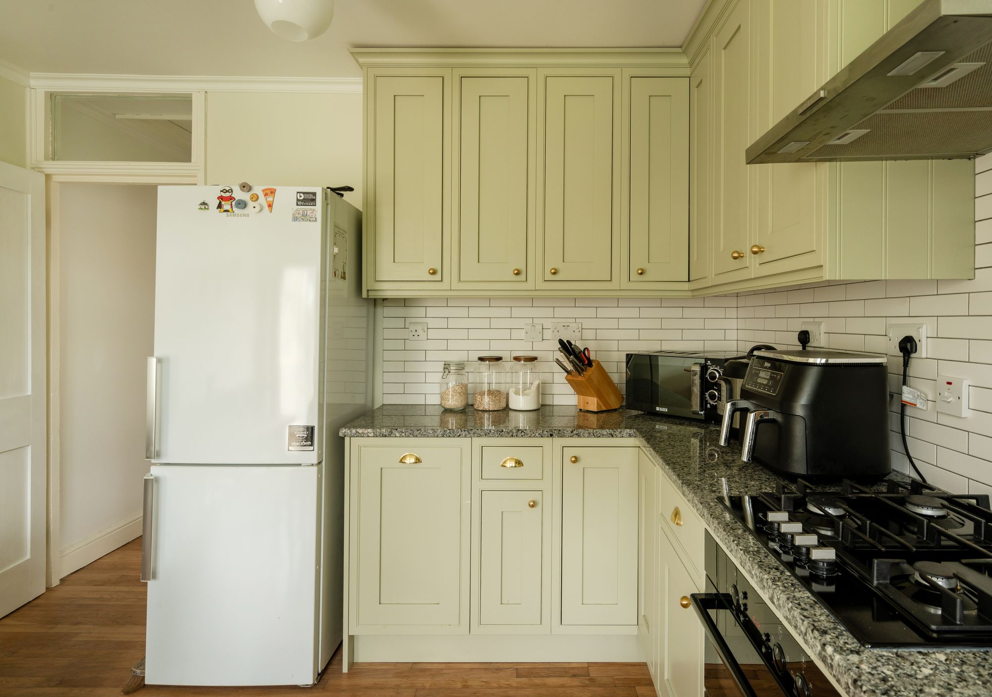 2 bed flat for sale in Hainault Road, Upper Leytonstone, London, E11  - Property Image 18