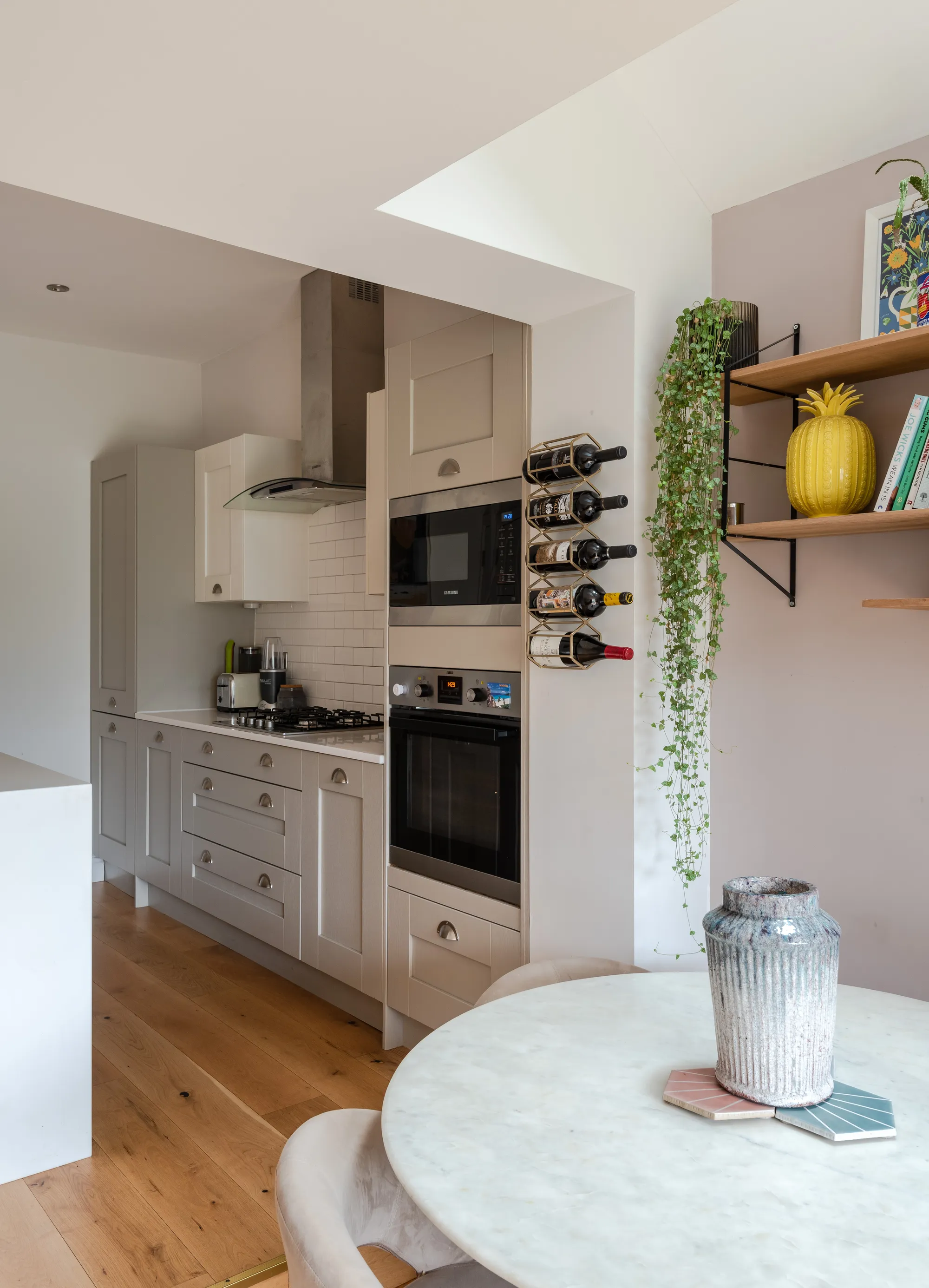 3 bed mid-terraced house for sale in Wragby Road, Leytonstone  - Property Image 8