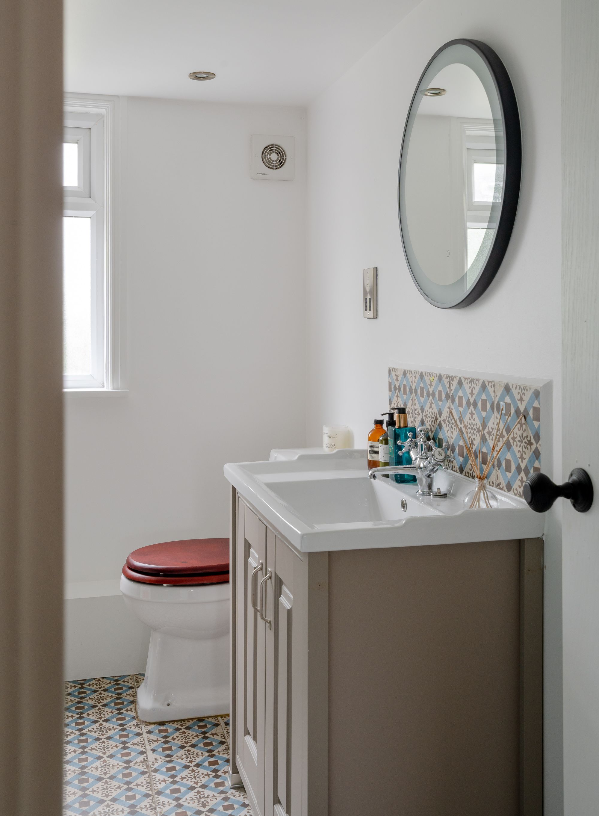 4 bed terraced house for sale in Farmer Road, Leyton, London, E10  - Property Image 29