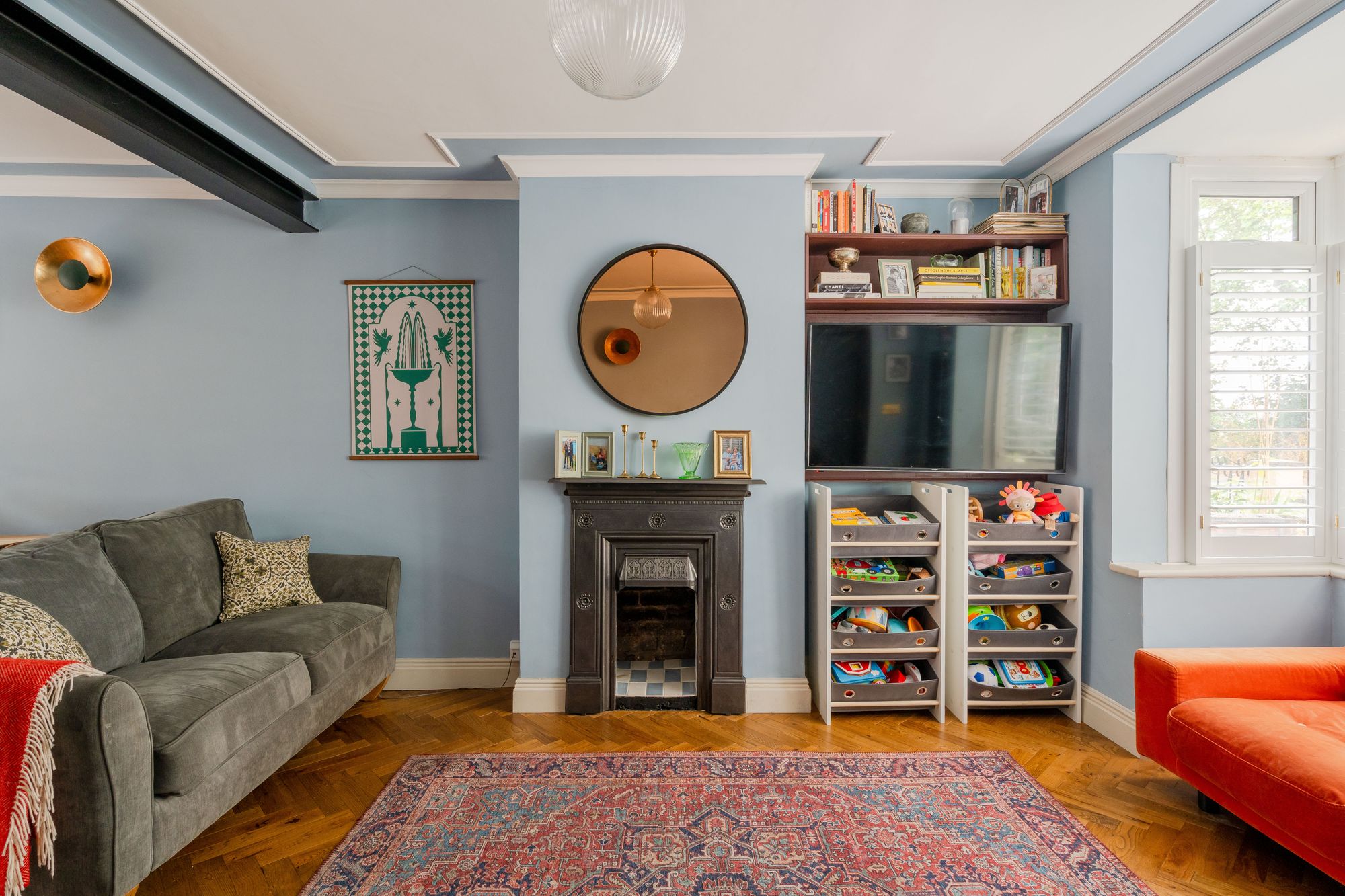 3 bed mid-terraced house for sale in Harrow Road, Leytonstone, London, E11  - Property Image 3