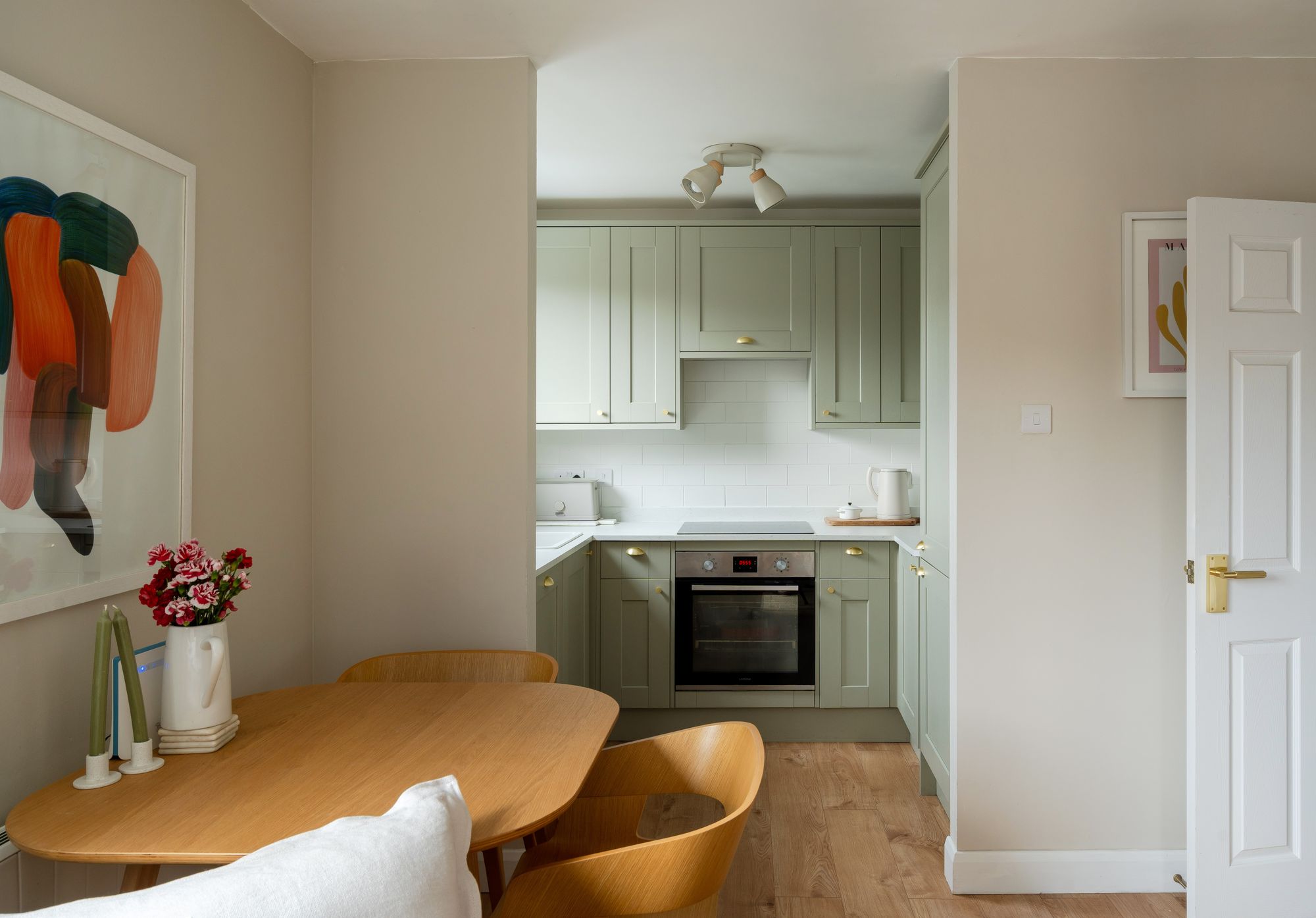 1 bed flat for sale in Willow Court, Trinity Close, Leytonstone, London, E11  - Property Image 2