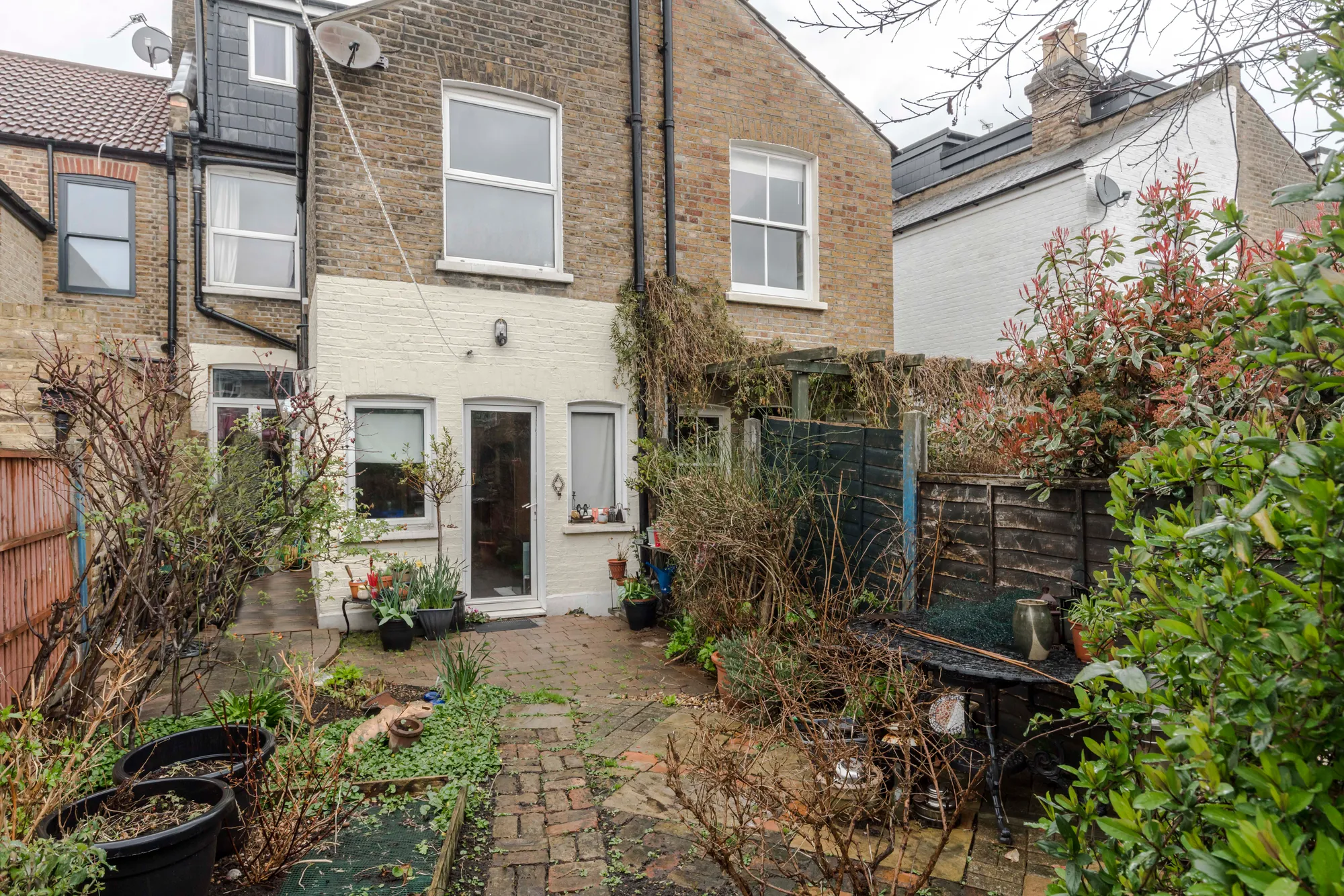 4 bed mid-terraced house for sale in Melford Road, Leytonstone  - Property Image 24