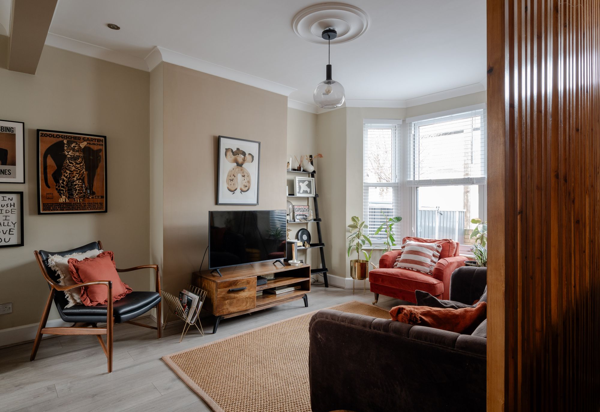 3 bed terraced house for sale in Kingsdown Road, Leytonstone, London, E11  - Property Image 9