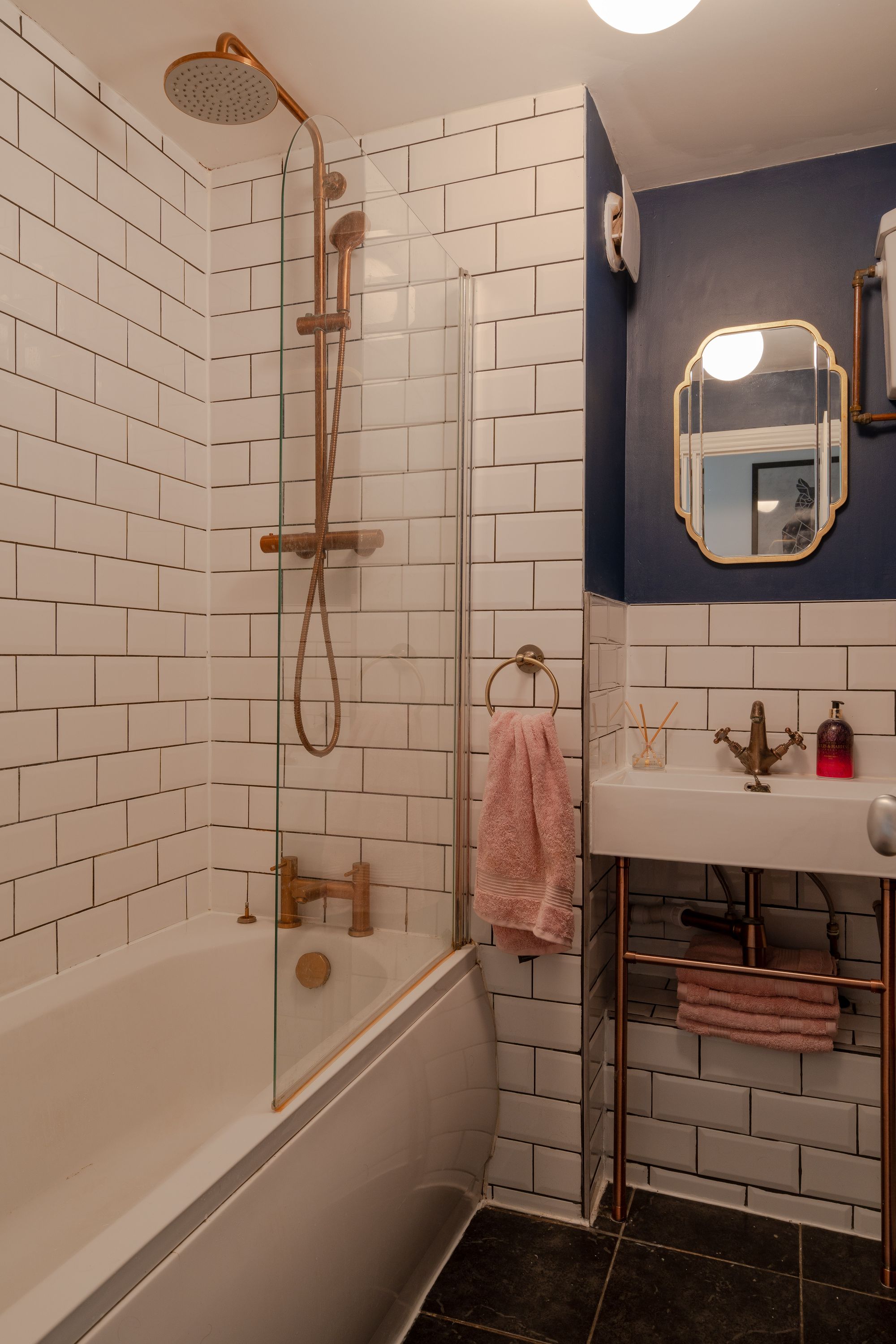 1 bed apartment for sale in Stanley House, Hainault Road, Upper Leytonstone, E11  - Property Image 11