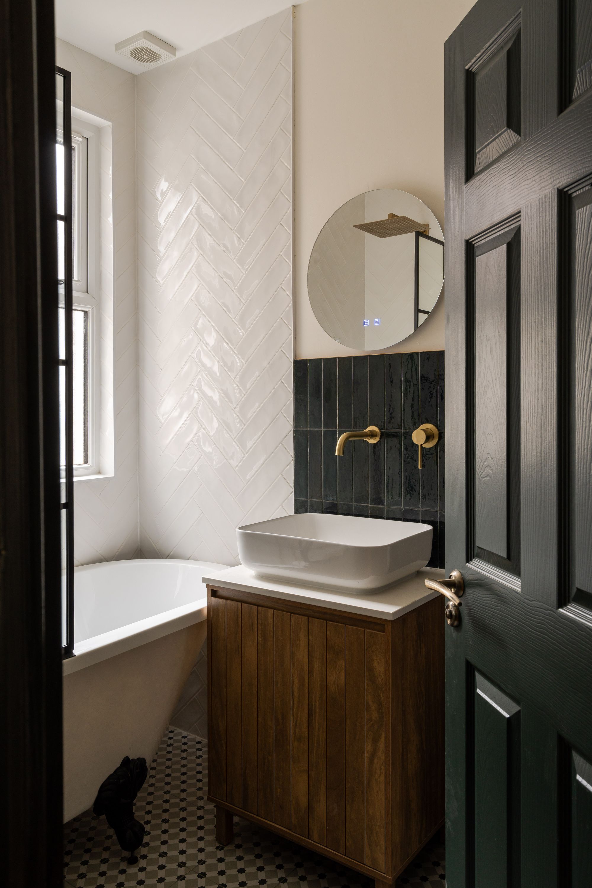 2 bed maisonette for sale in Pretoria Road, Leytonstone, London, E11  - Property Image 11