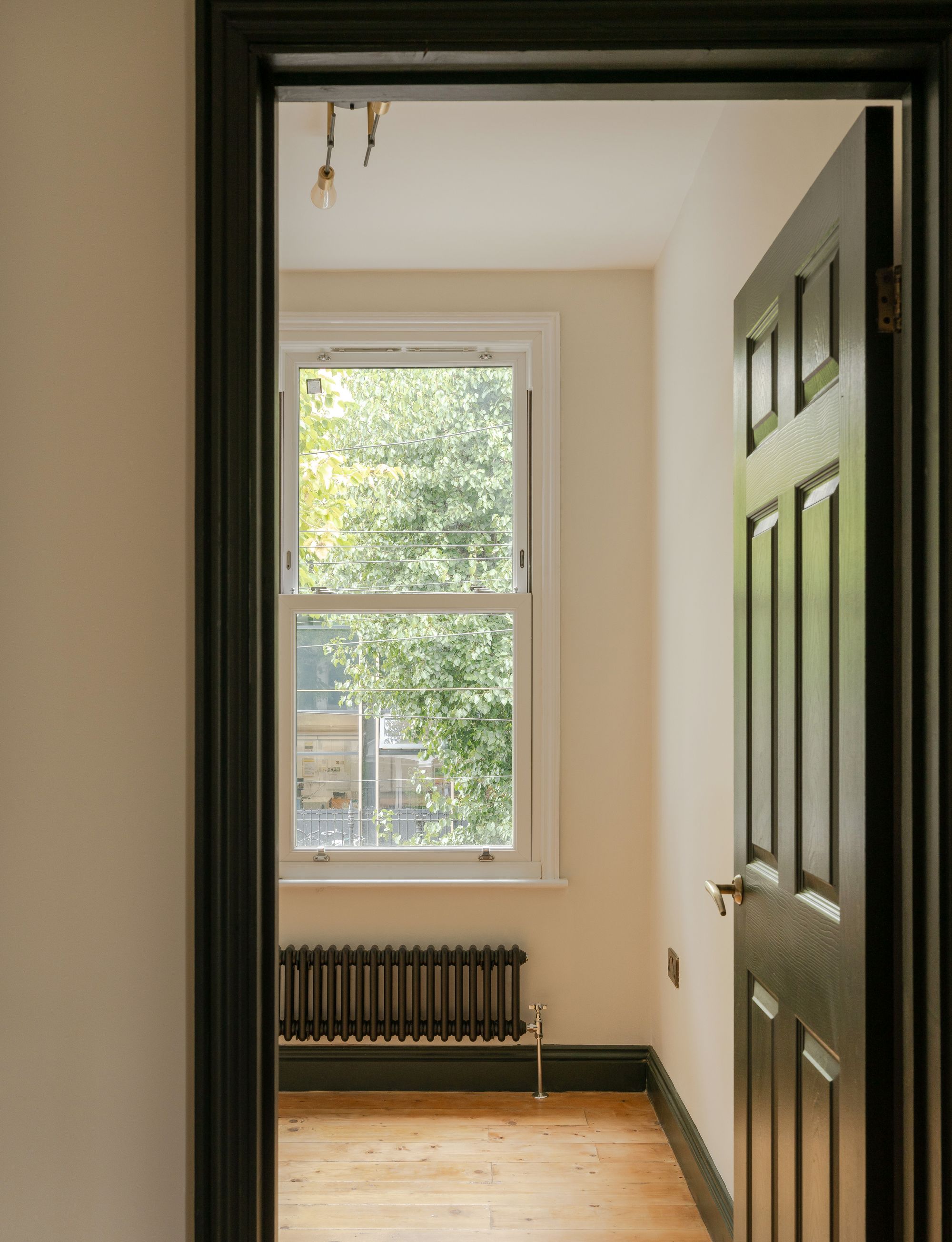 2 bed maisonette for sale in Pretoria Road, Leytonstone, London, E11  - Property Image 25