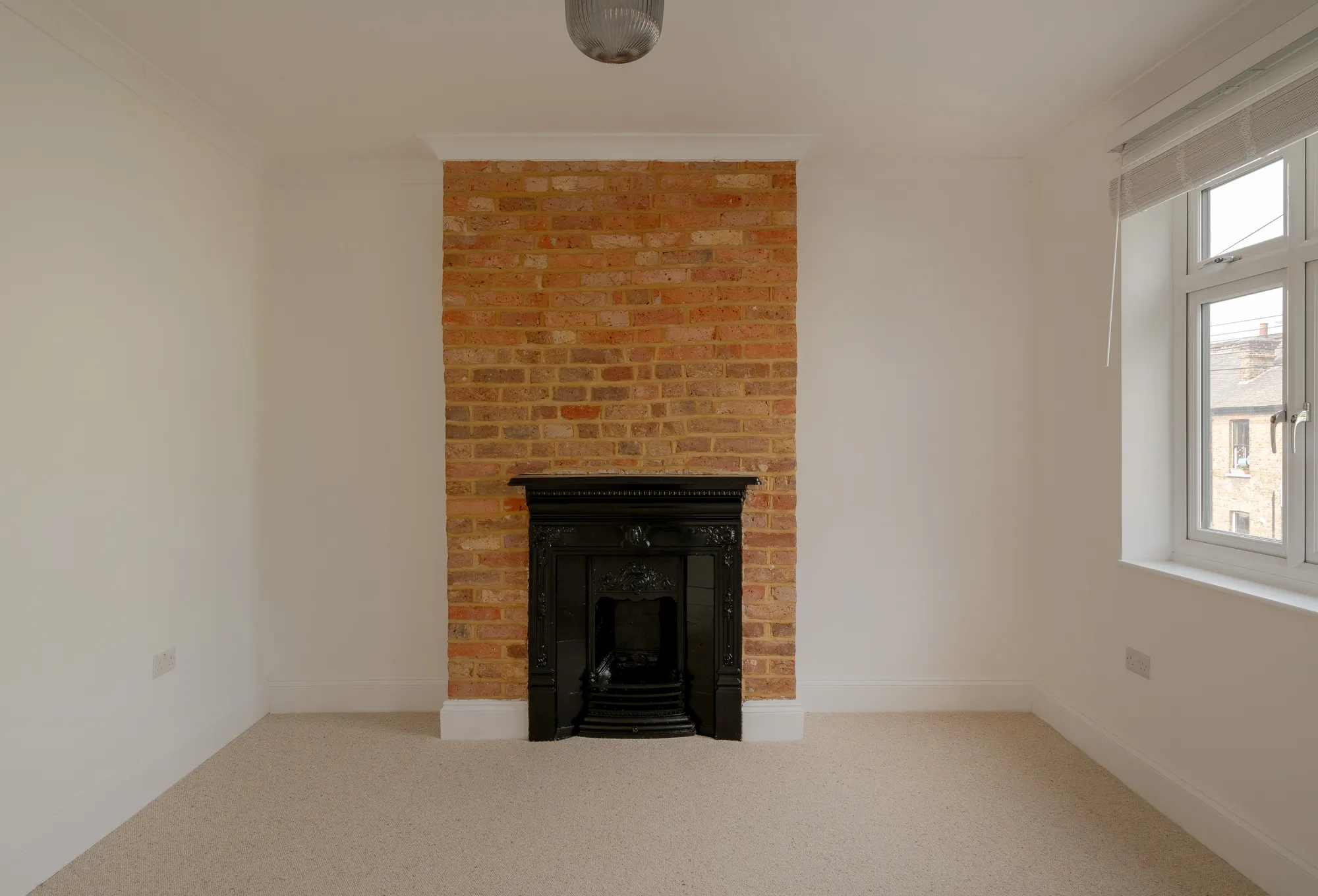 5 bed mid-terraced house for sale in Canterbury Road, Leyton  - Property Image 24