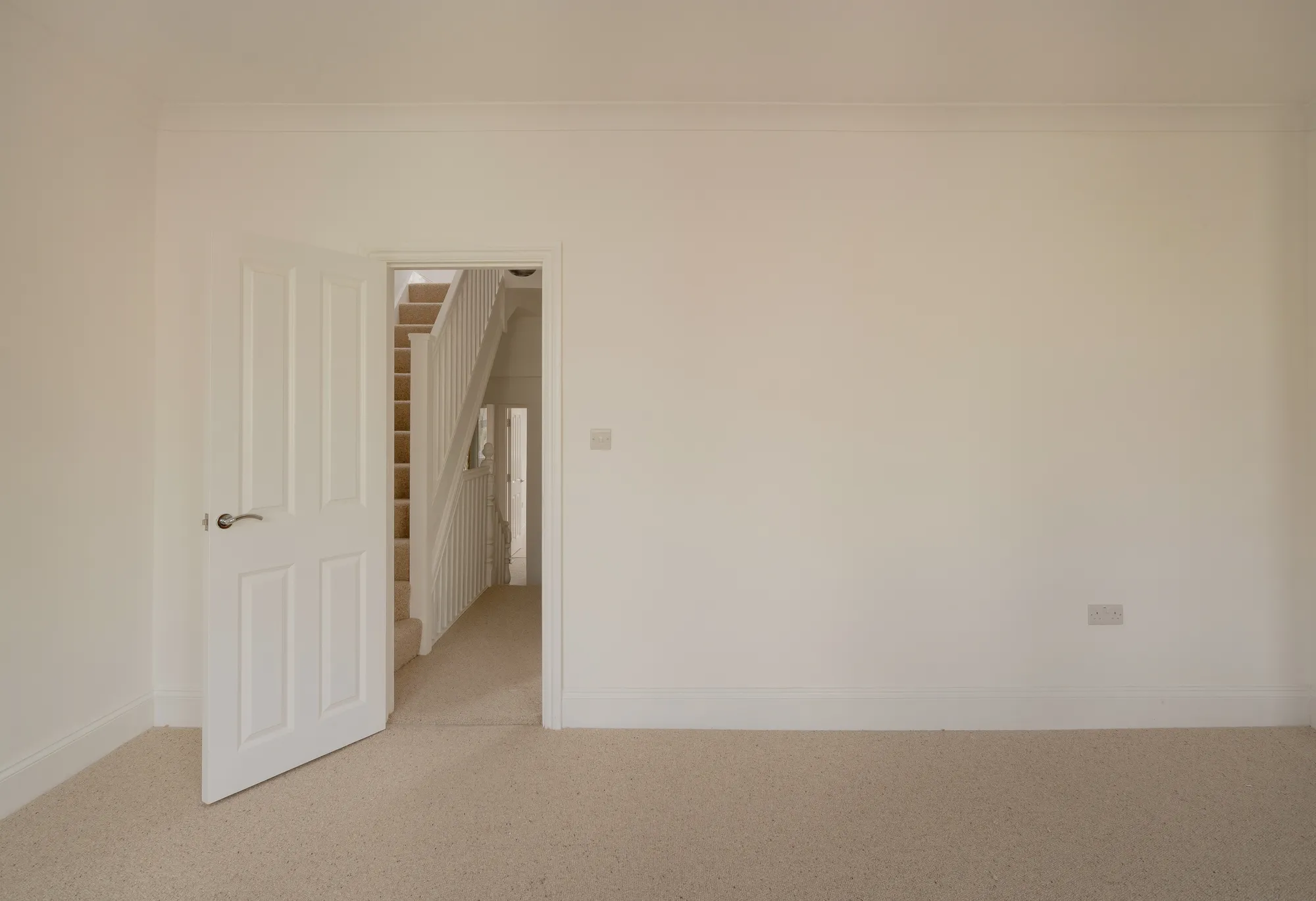 5 bed mid-terraced house for sale in Canterbury Road, Leyton  - Property Image 27