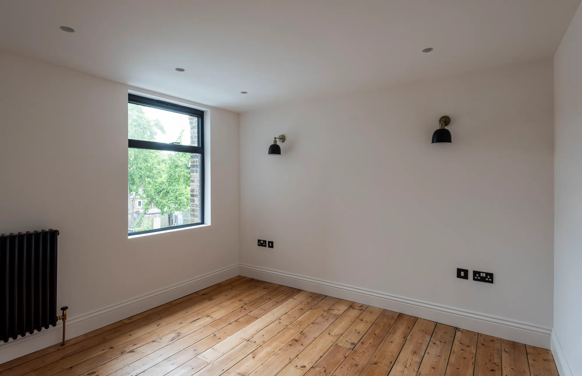 4 bed mid-terraced house for sale in Malvern Road, Leytonstone  - Property Image 24