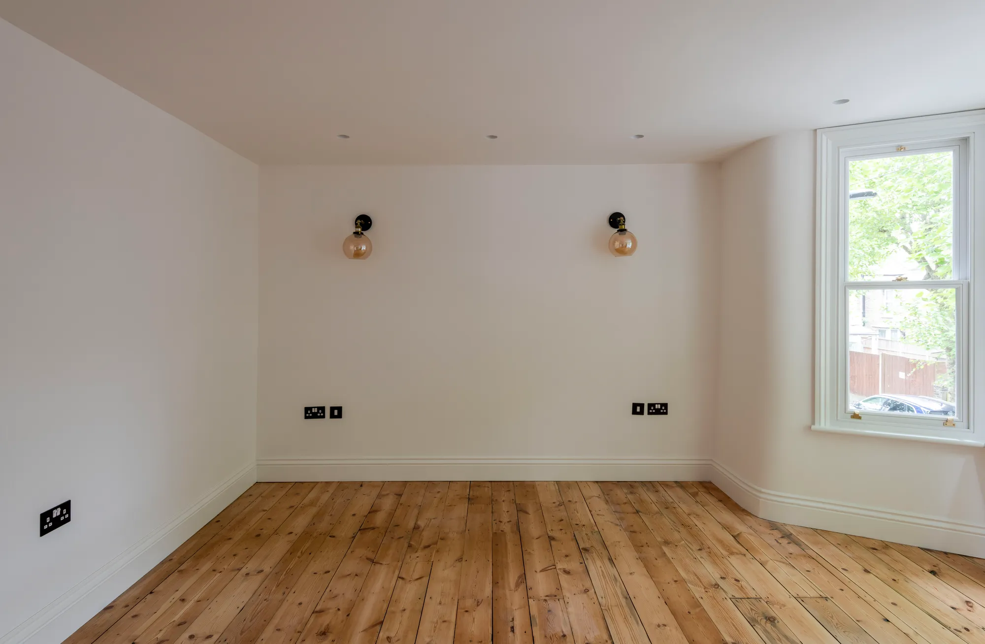 4 bed mid-terraced house for sale in Malvern Road, Leytonstone  - Property Image 20
