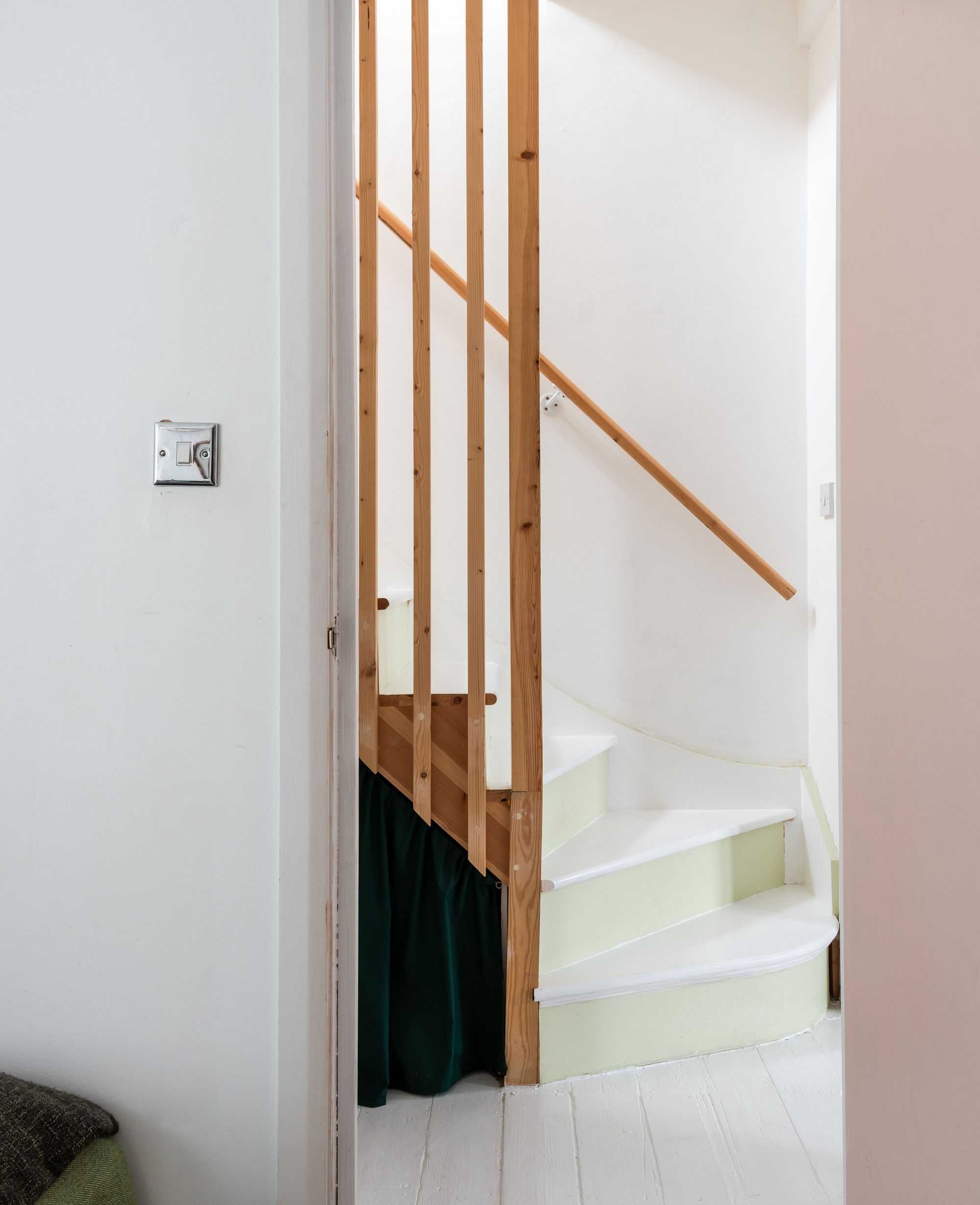 2 bed flat for sale in Millais Road, Leytonstone, London, E11 - Property Image 21