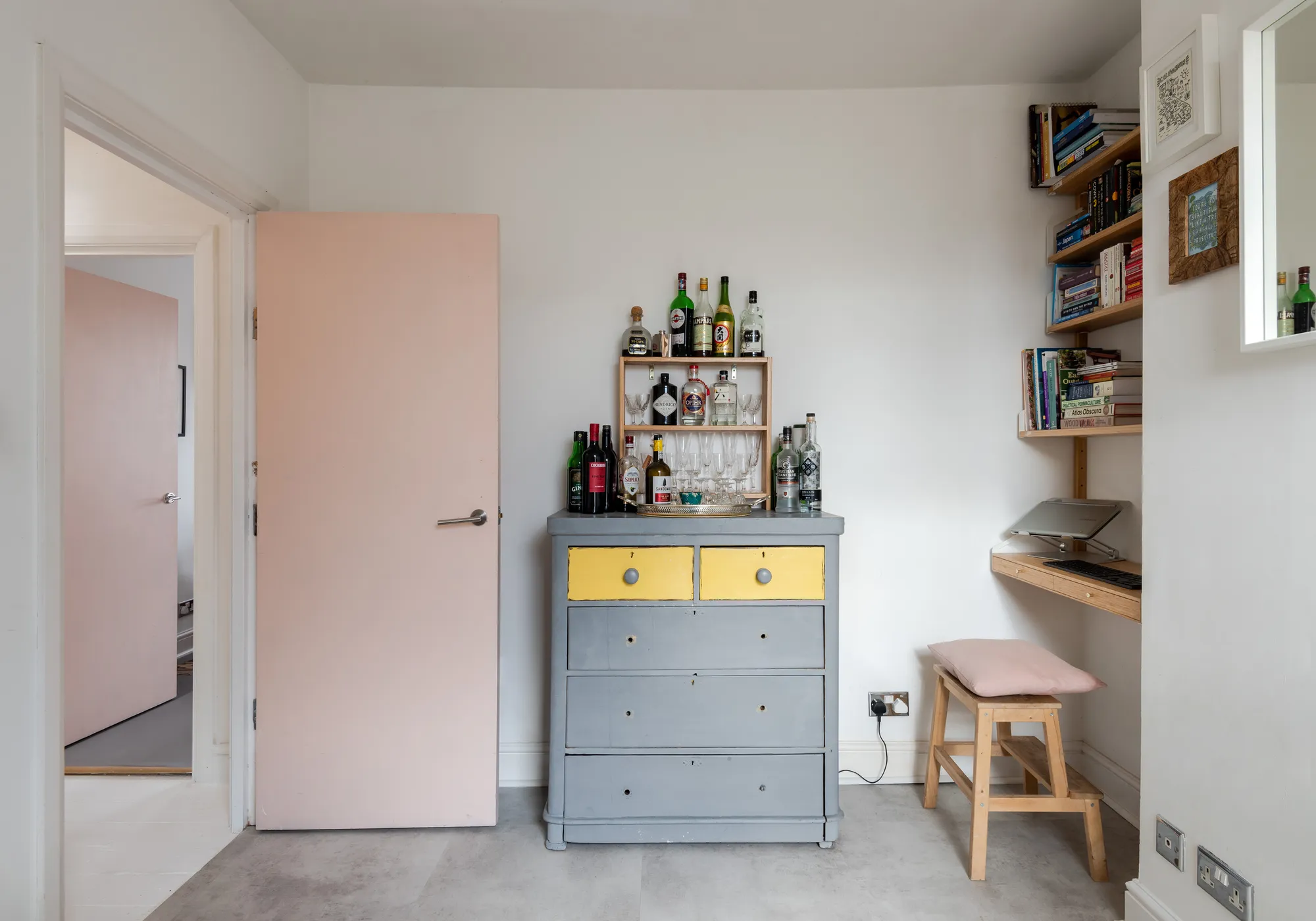 2 bed flat for sale in Millais Road, Leytonstone, London, E11 - Property Image 17