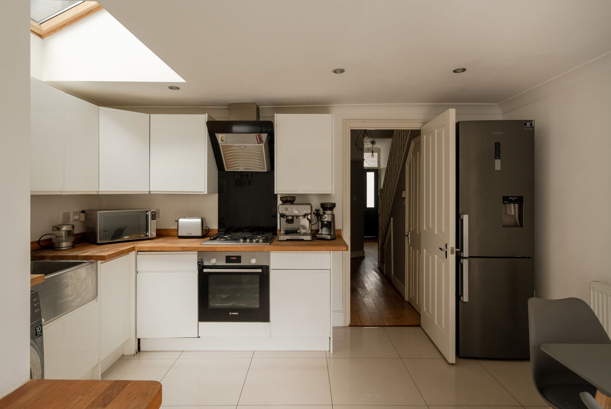 4 bed mid-terraced house for sale in Cary Road, Leytonstone, London, E11  - Property Image 11