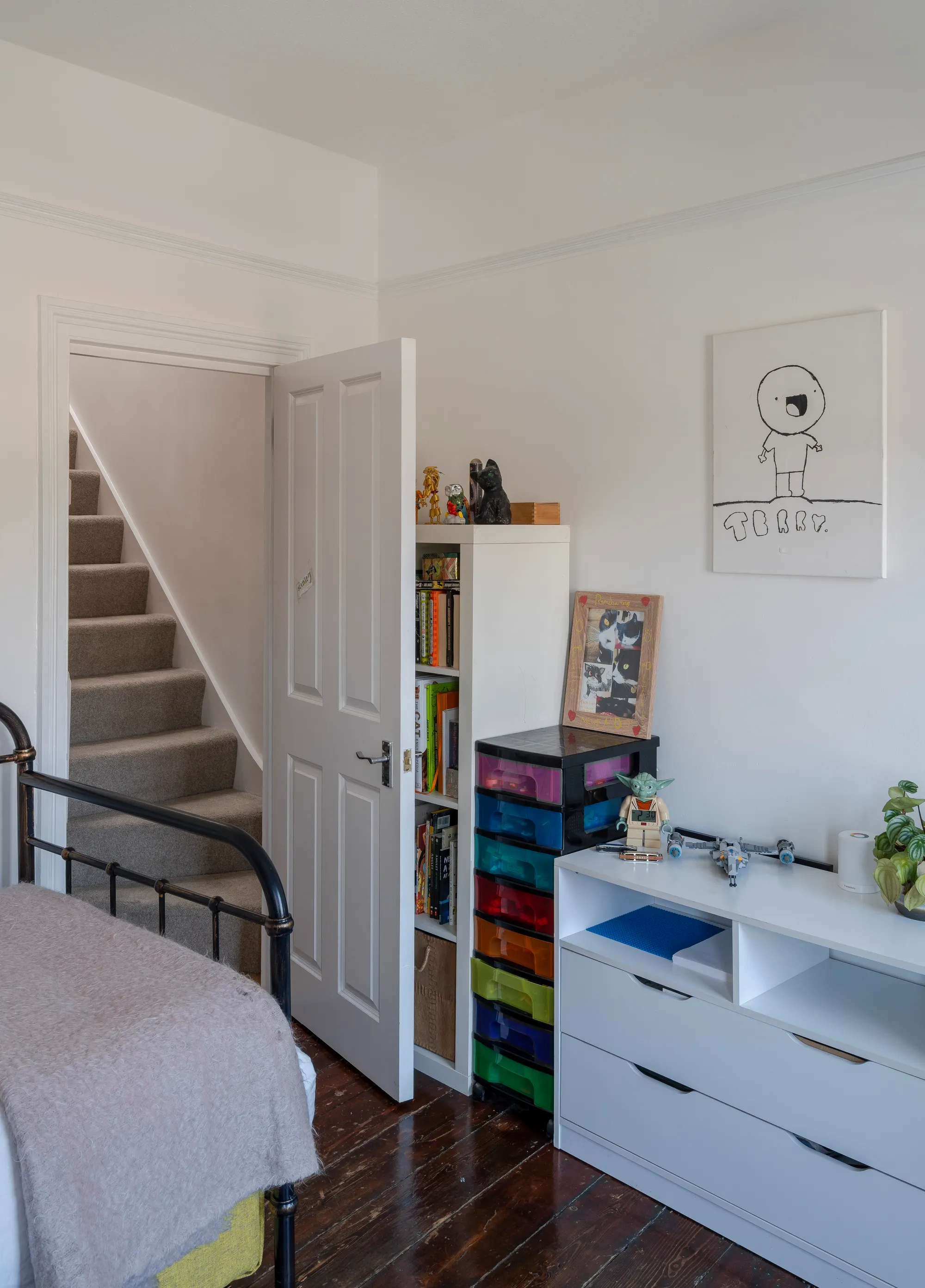 4 bed mid-terraced house for sale in Napier Road, Leytonstone  - Property Image 23