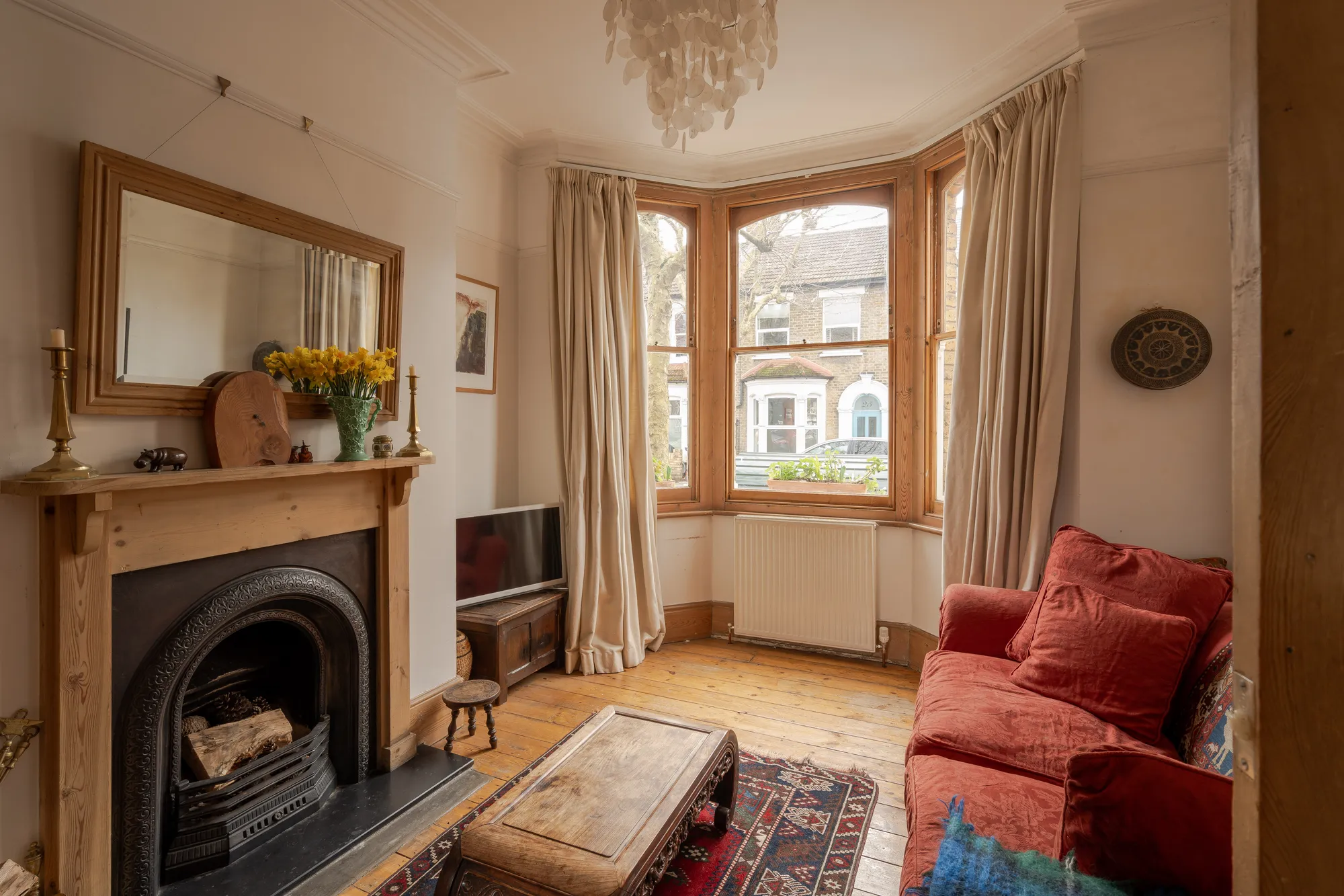 3 bed mid-terraced house for sale in Malvern Road, Leytonstone  - Property Image 3