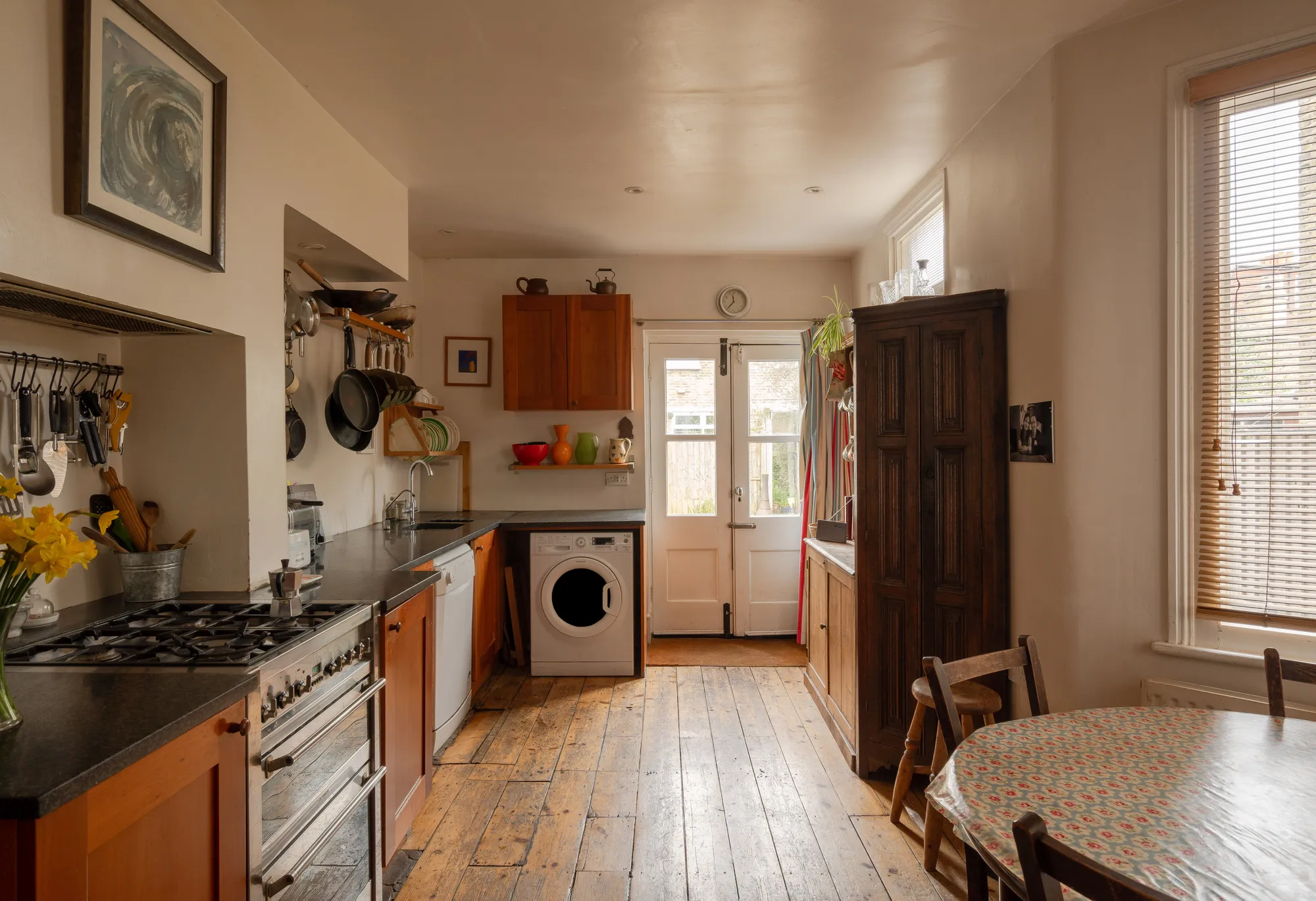 3 bed mid-terraced house for sale in Malvern Road, Leytonstone  - Property Image 11