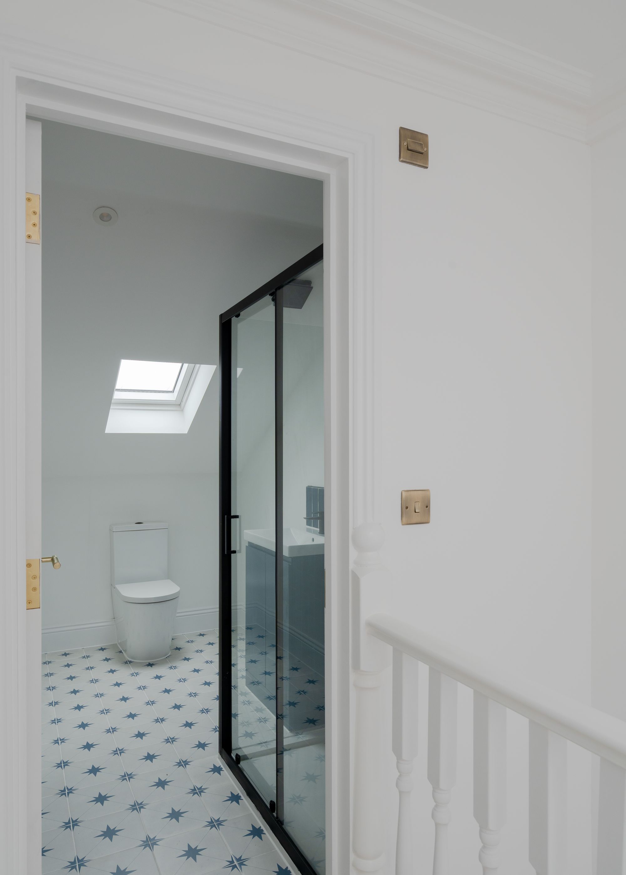 5 bed terraced house for sale in Leyspring Road, Bushwood, London, E11  - Property Image 31