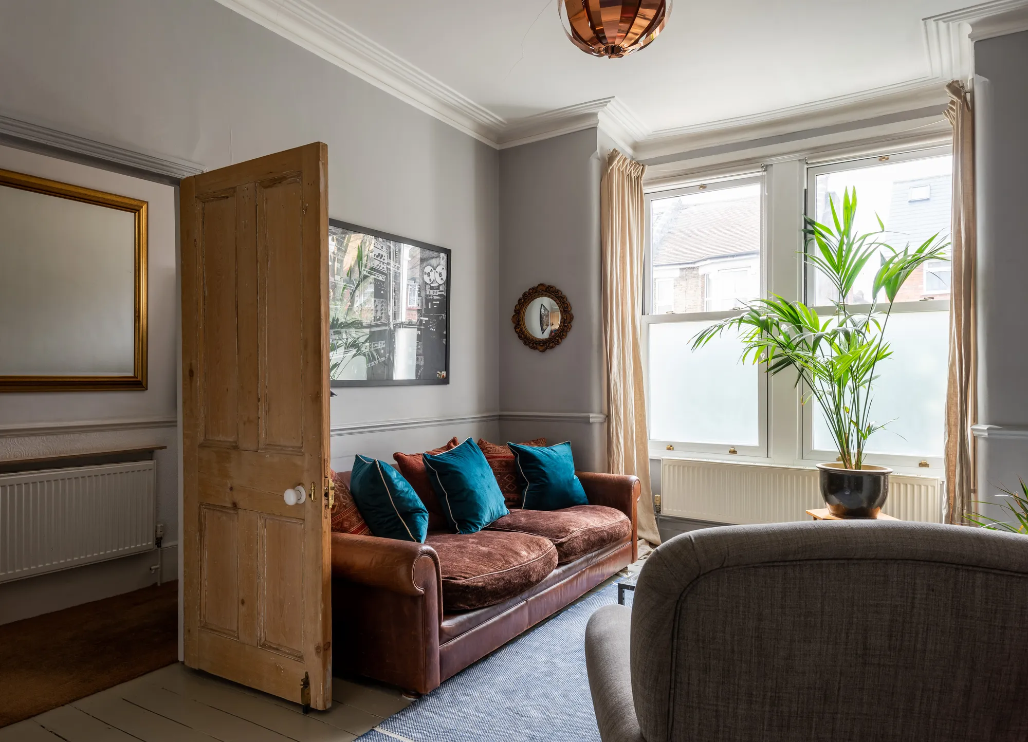 3 bed mid-terraced house for sale in Copeland Road, Walthamstow  - Property Image 4