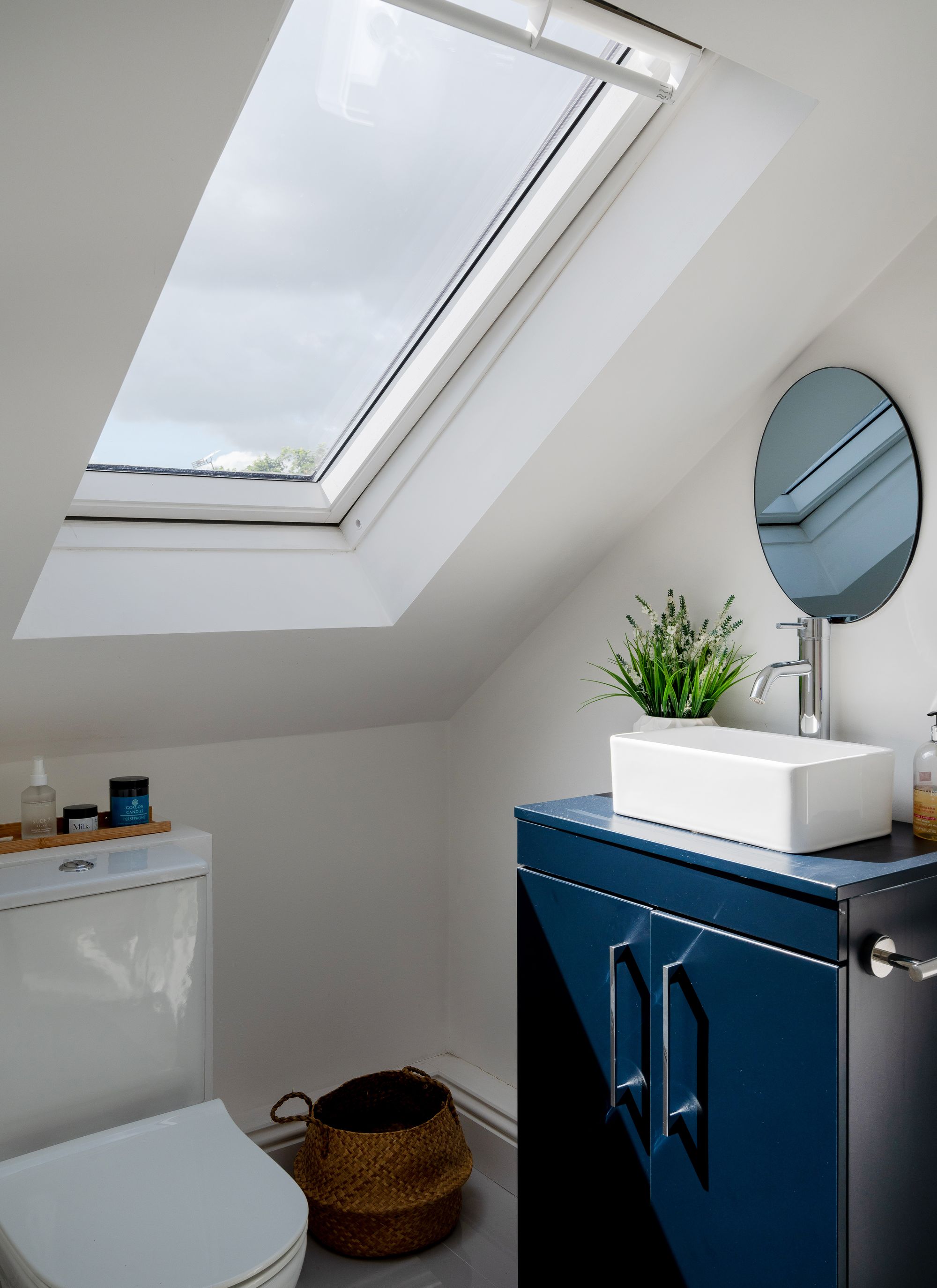 3 bed mid-terraced house for sale in Downsell Road, Leyton, London, E15  - Property Image 36