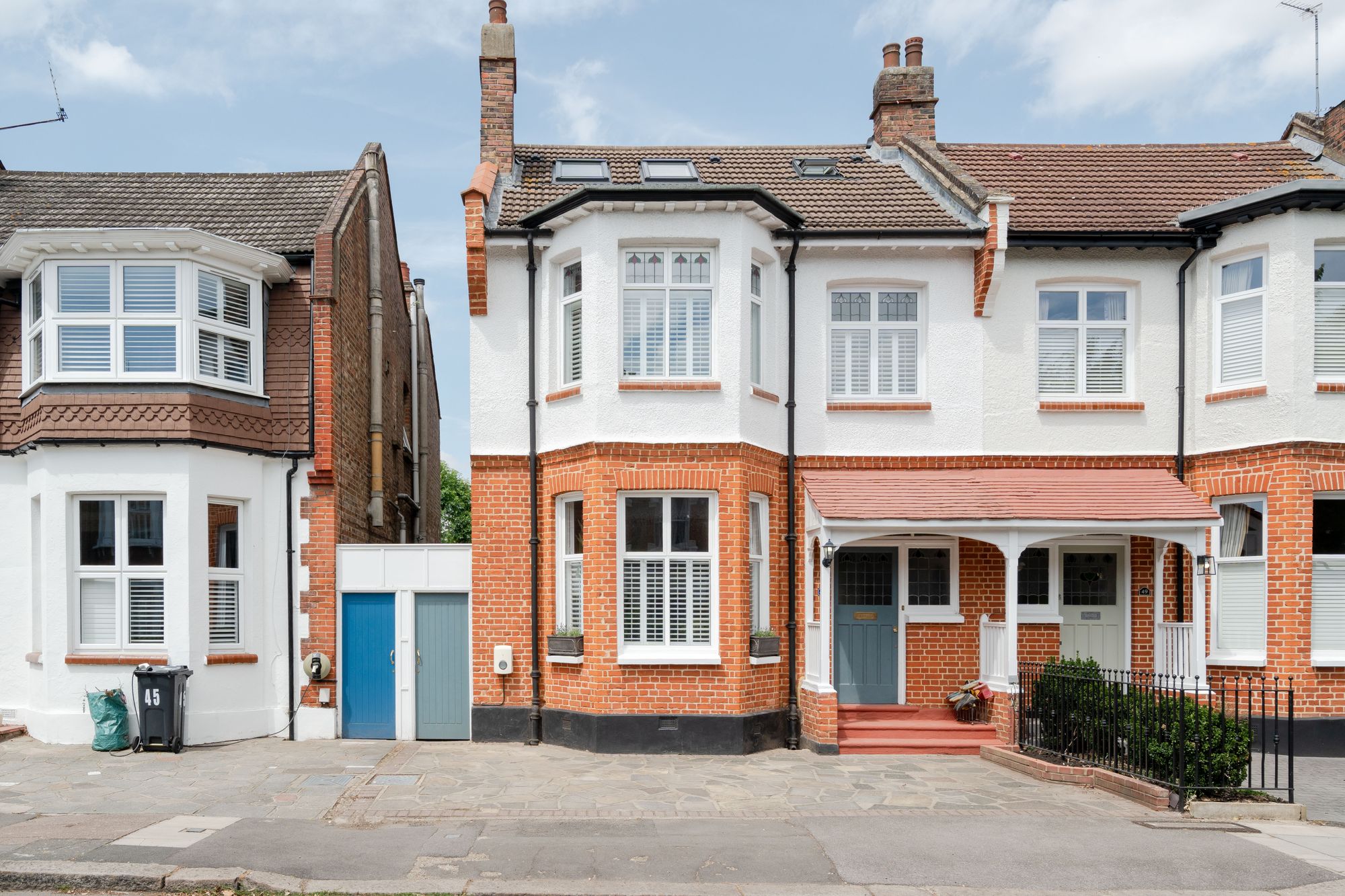 5 bed semi-detached house for sale in Dover Road, Aldersbrook, London, E12  - Property Image 2