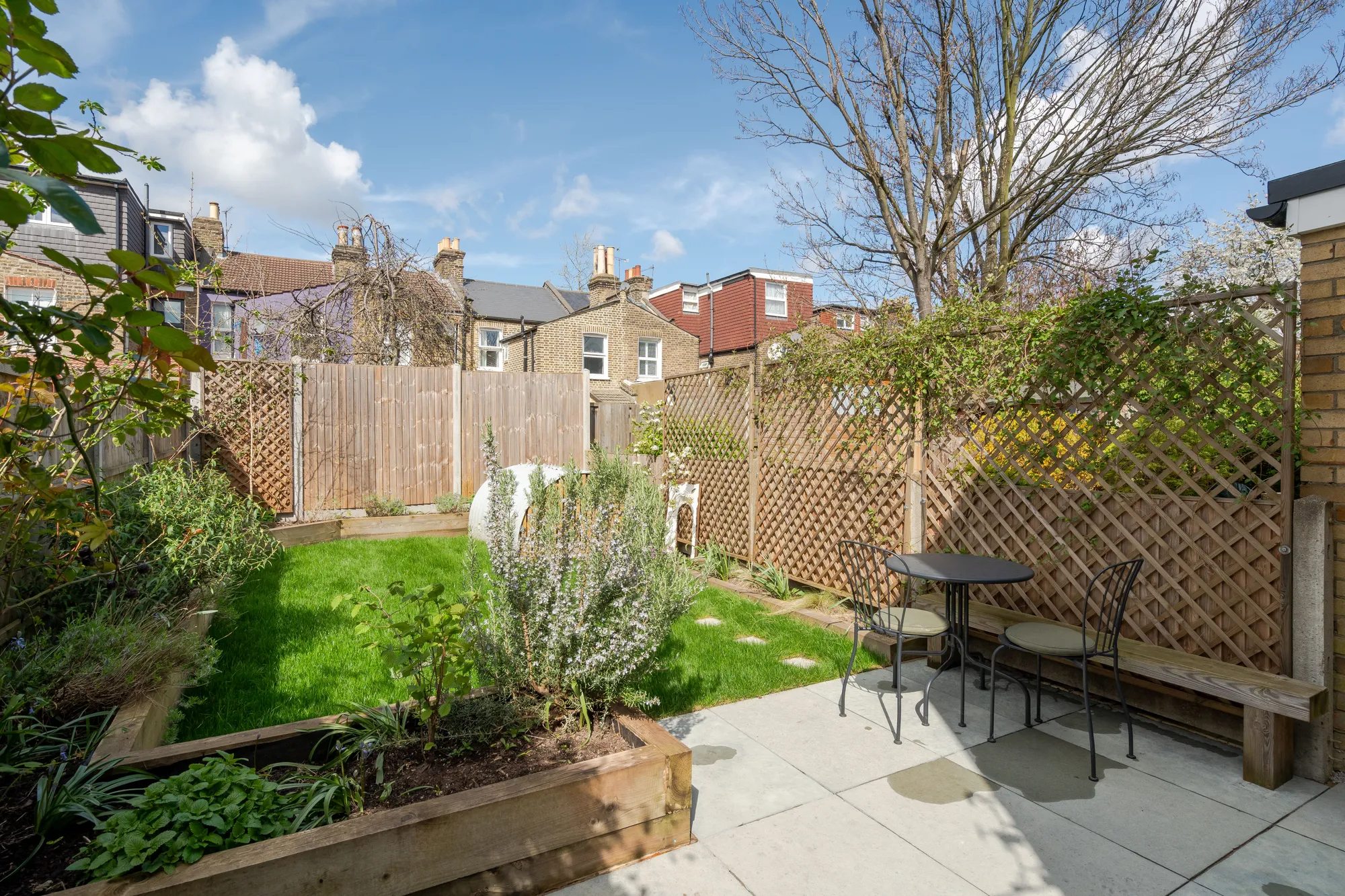 3 bed mid-terraced house for sale in Murchison Road, Leyton  - Property Image 41