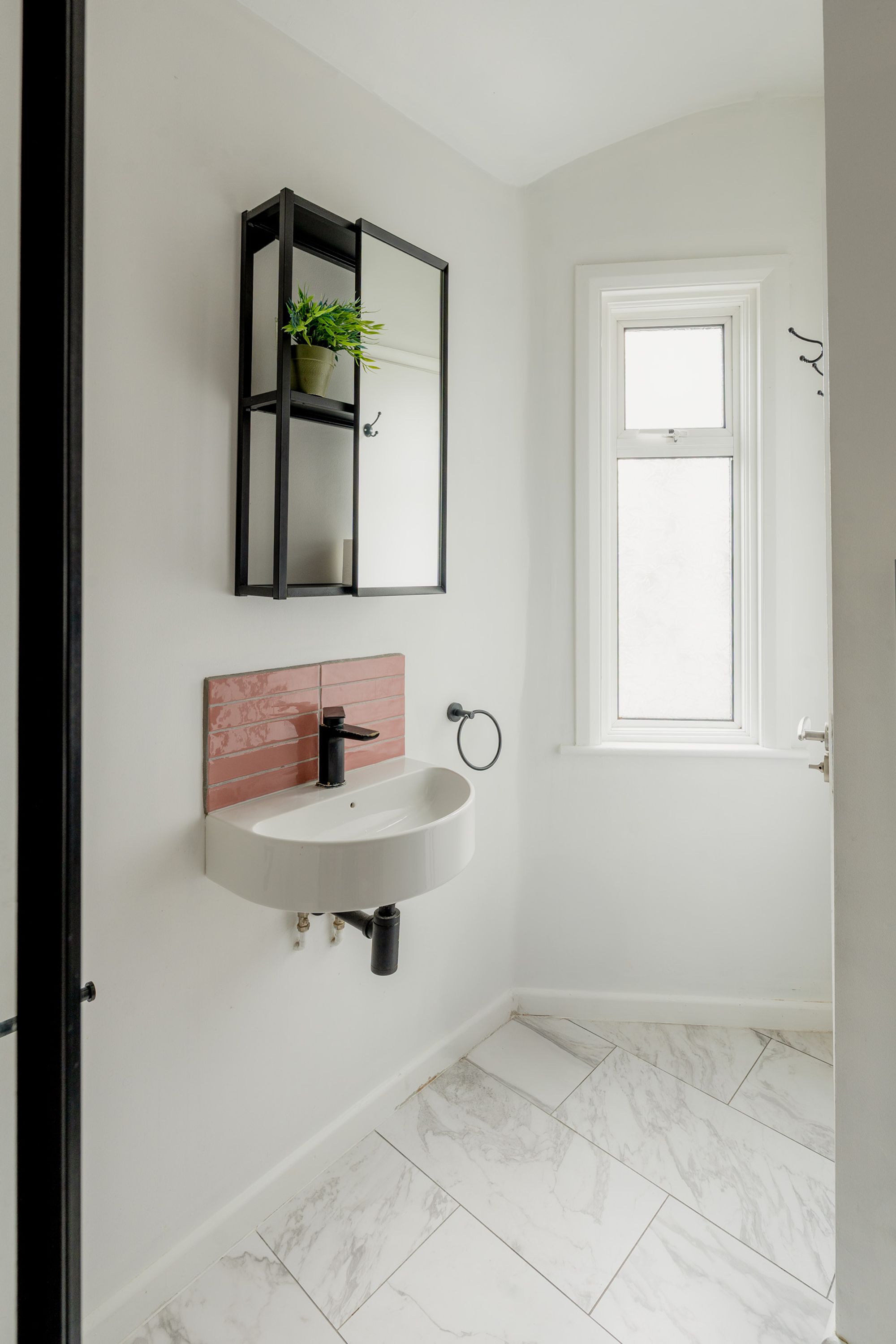 2 bed maisonette for sale in Brunswick Road, Leyton, London, E10  - Property Image 12