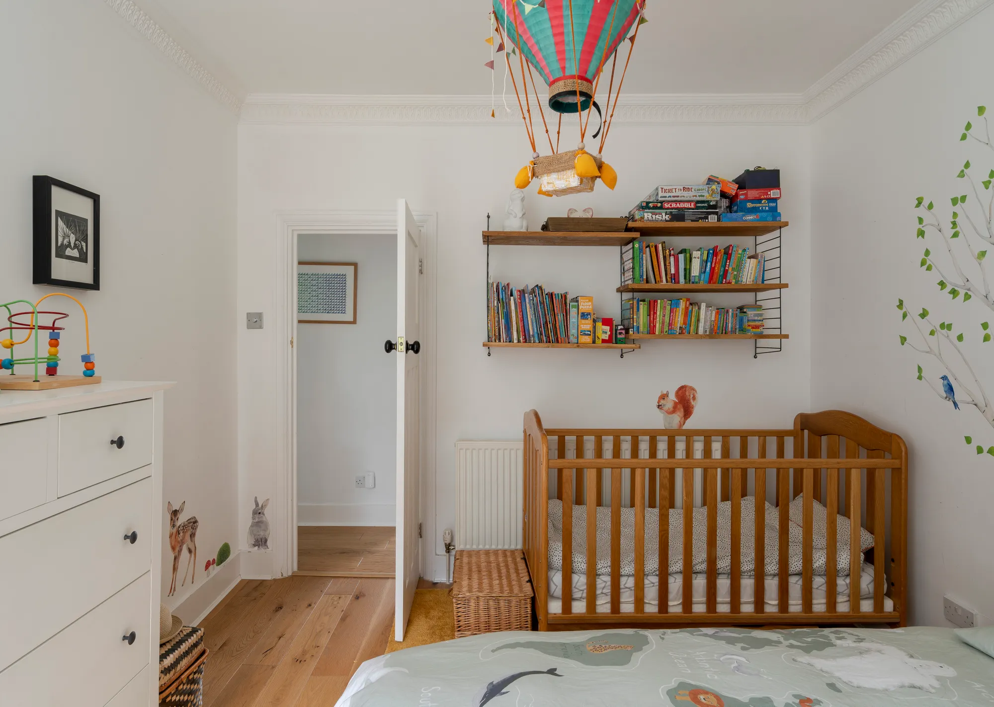 3 bed mid-terraced house for sale in Lambourne Road, Leytonstone  - Property Image 32