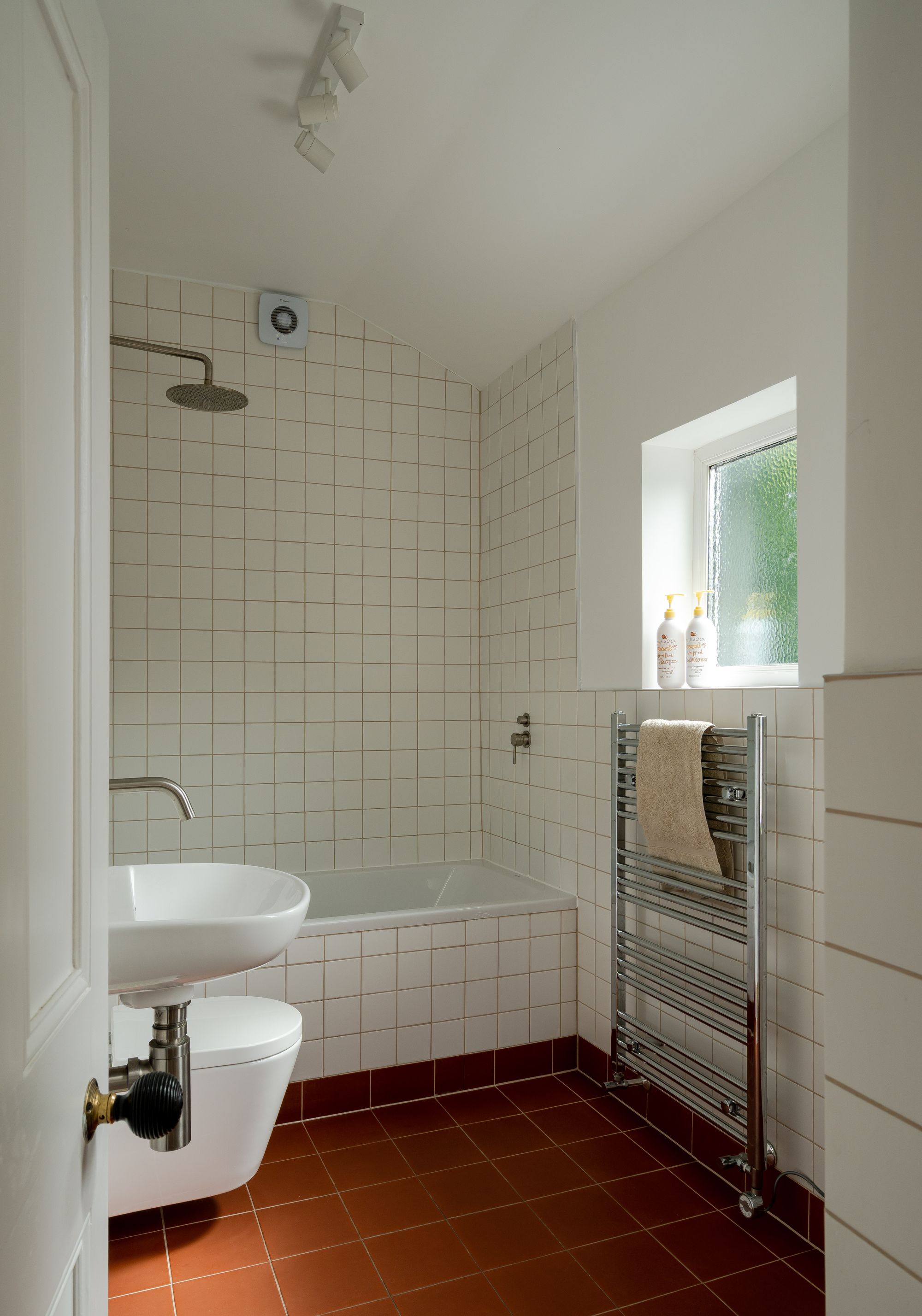 2 bed maisonette for sale in Francis Road, Leyton, London, E10  - Property Image 9